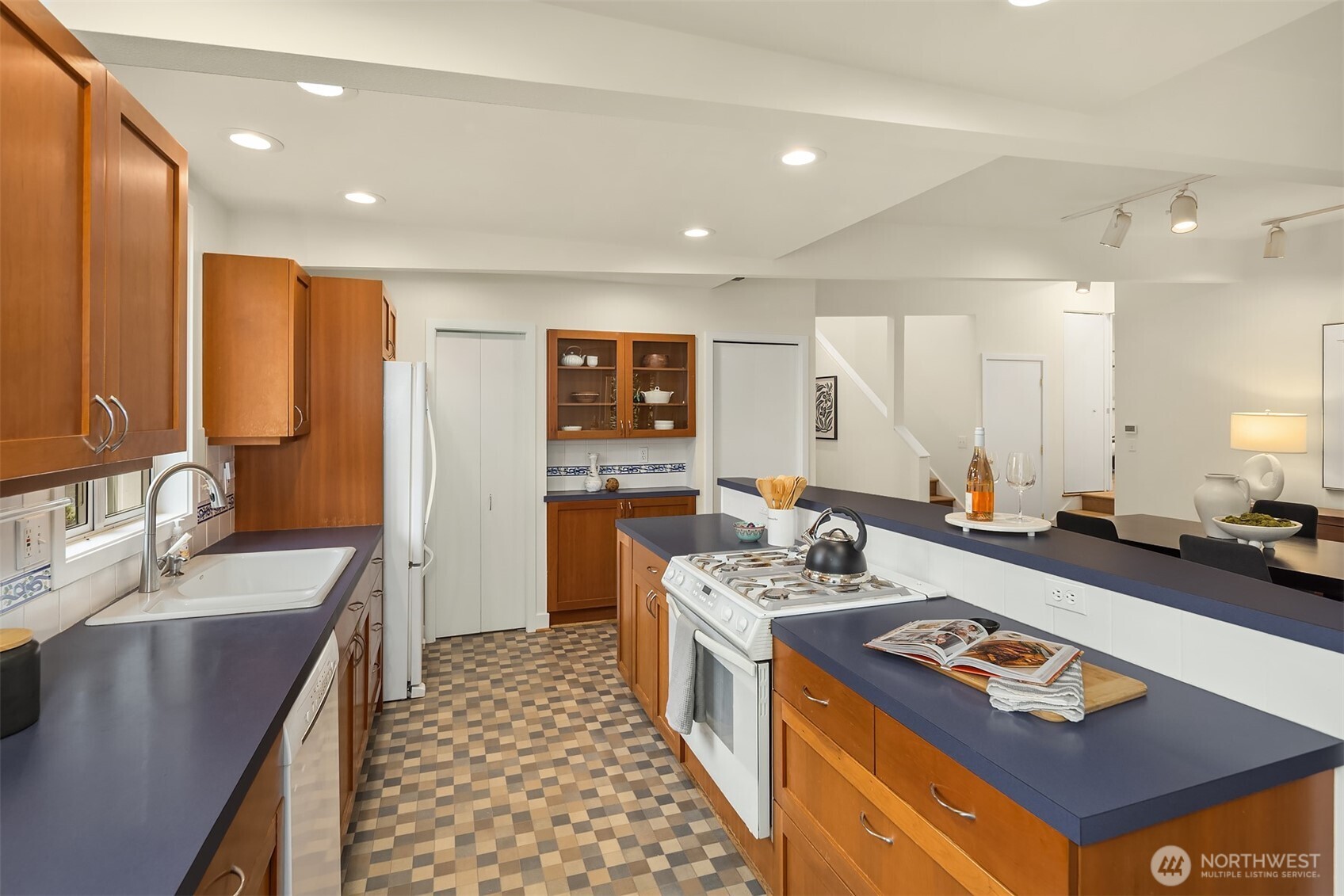 3815 NE 60th Street