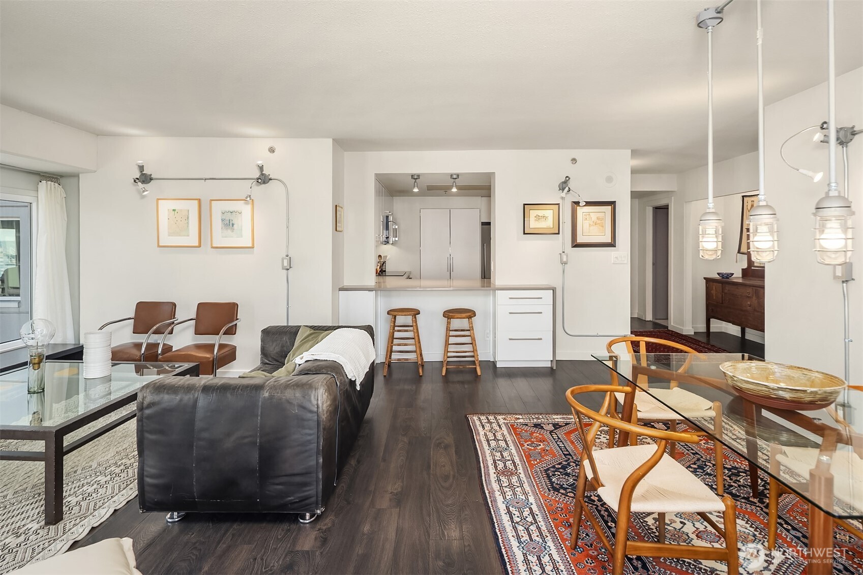 121 Vine Street Unit: 2506