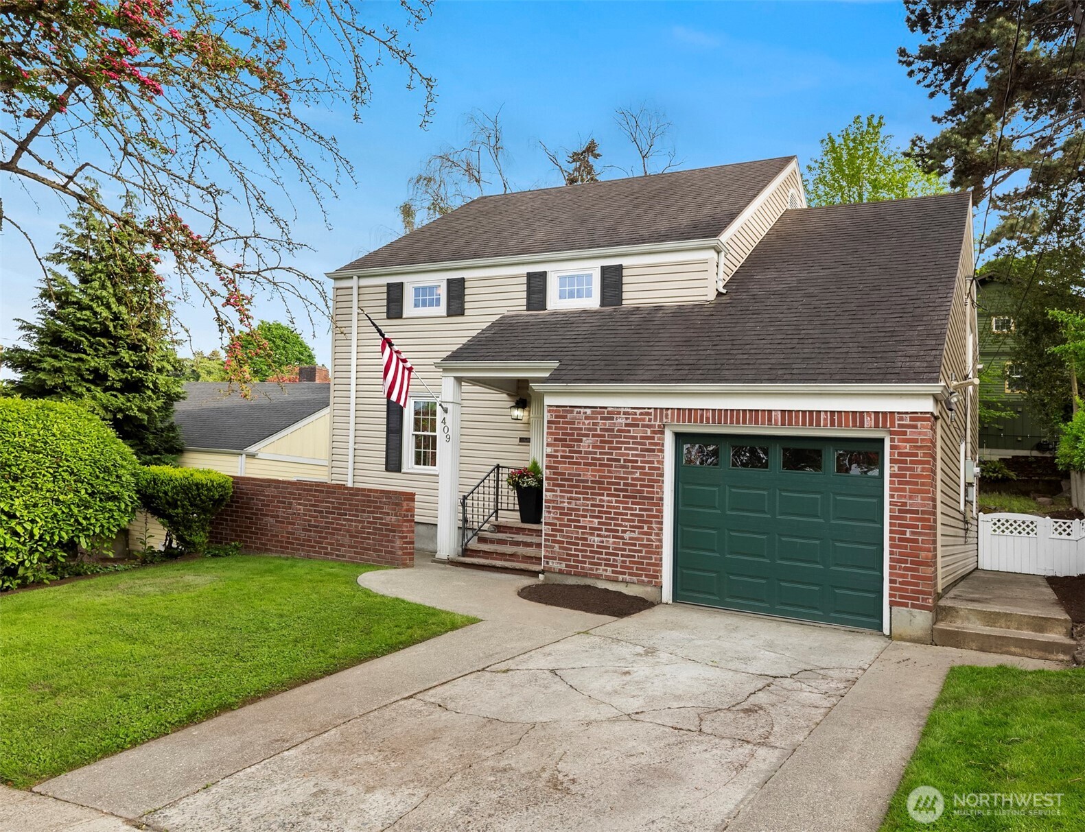 409 W Dravus Street