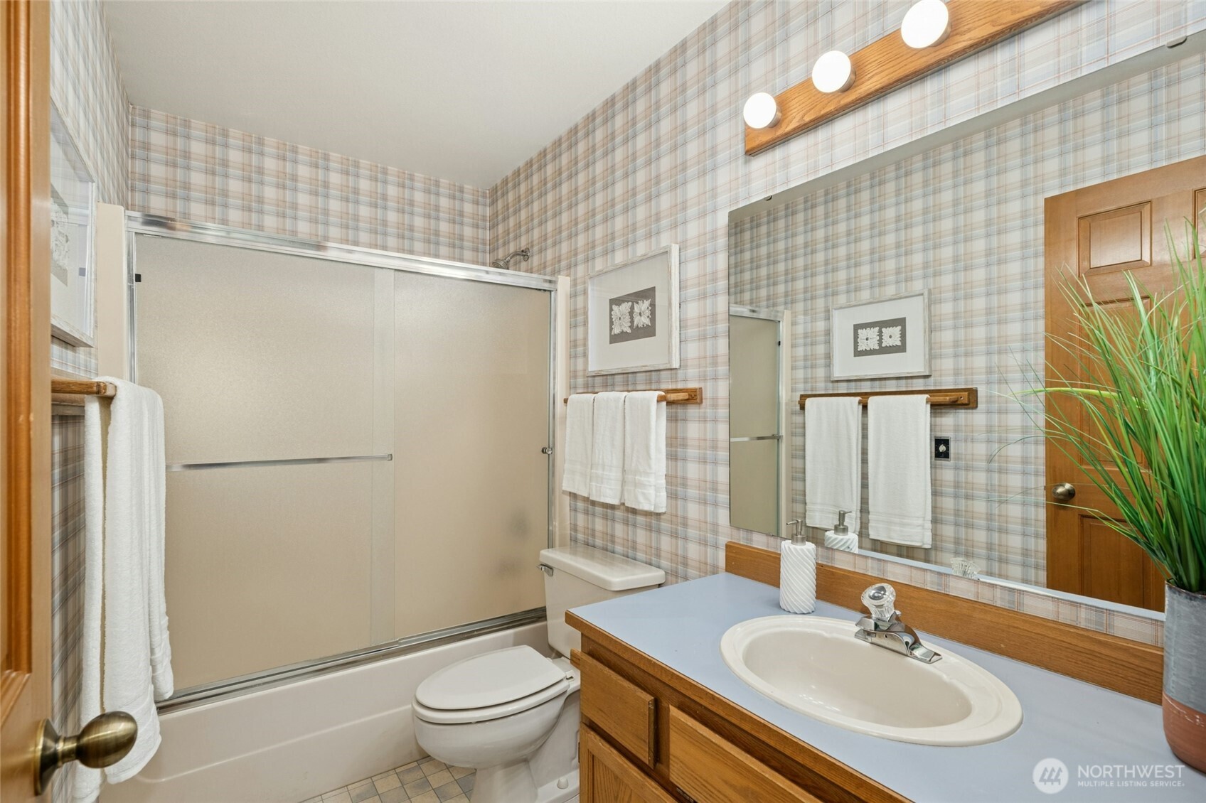 2420 Squak Mountain Loop SW