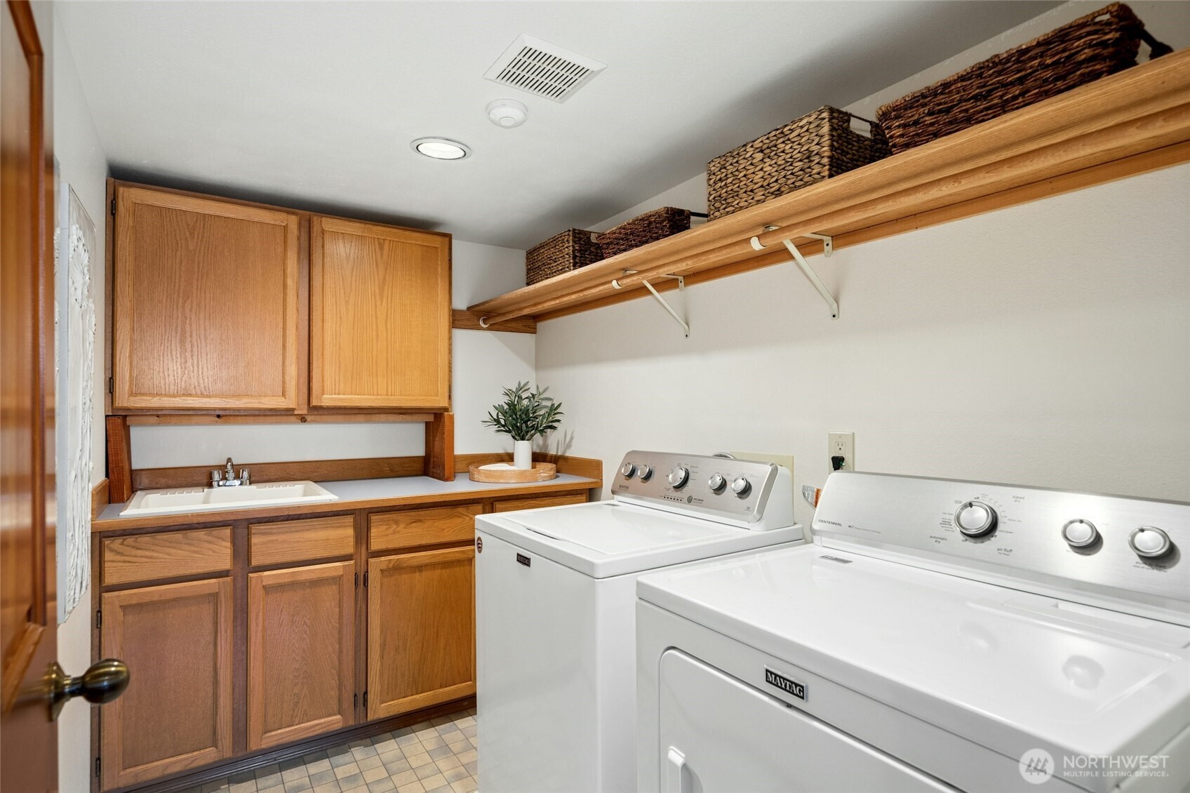 2420 Squak Mountain Loop SW