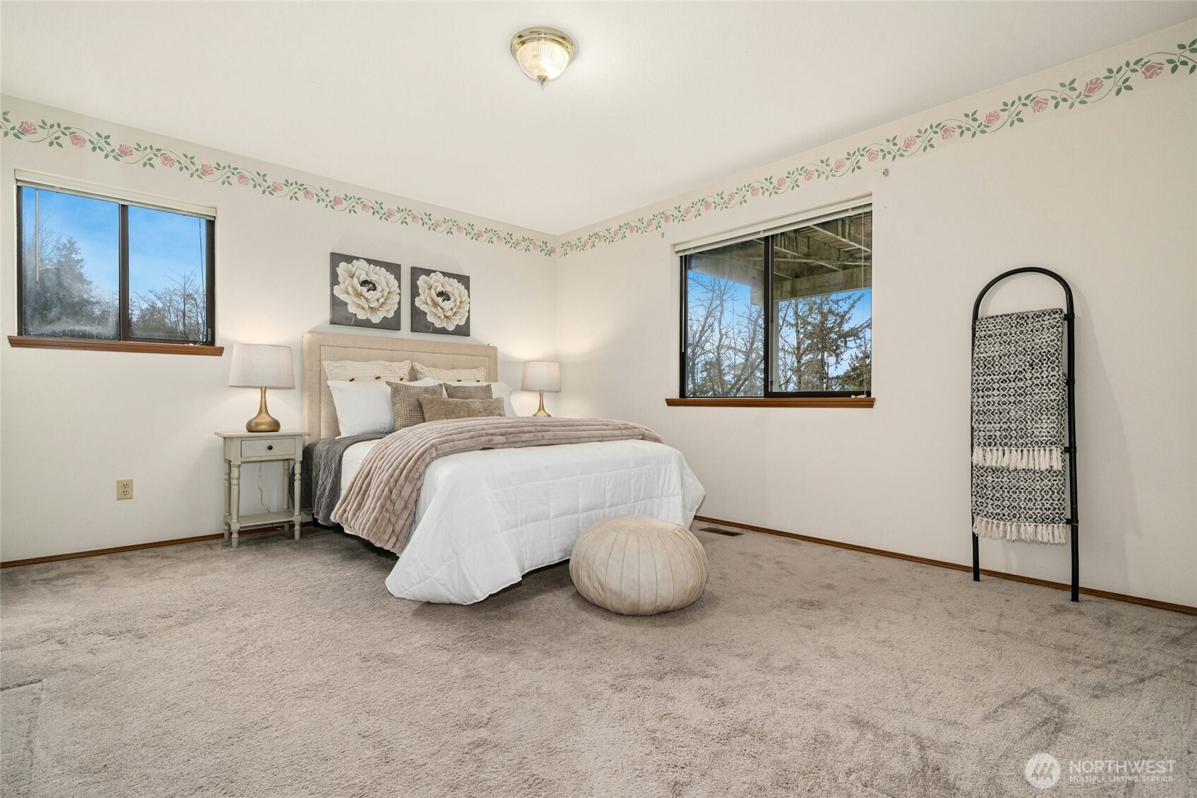 2420 Squak Mountain Loop SW