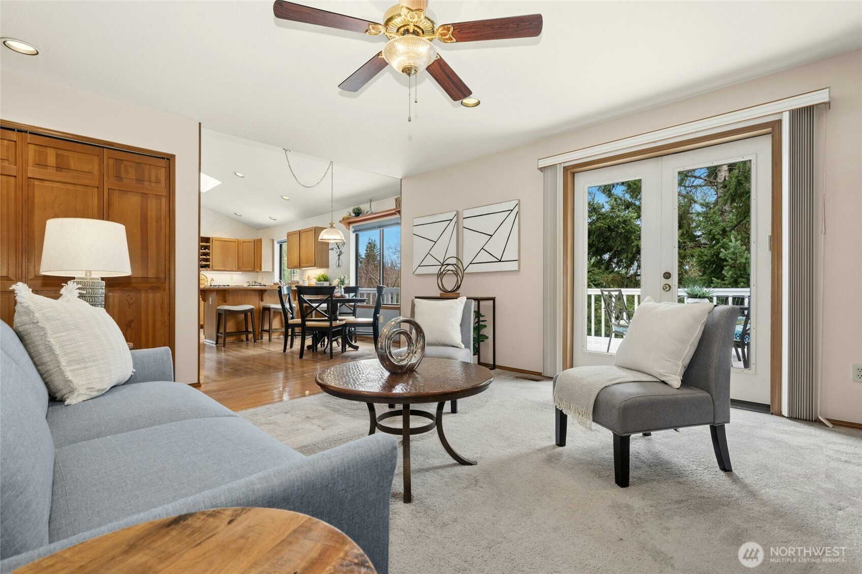 2420 Squak Mountain Loop SW