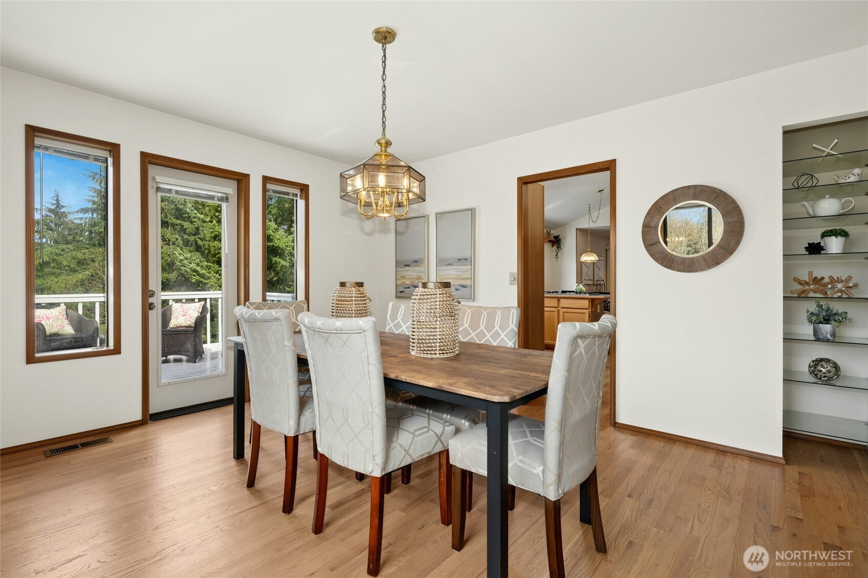 2420 Squak Mountain Loop SW