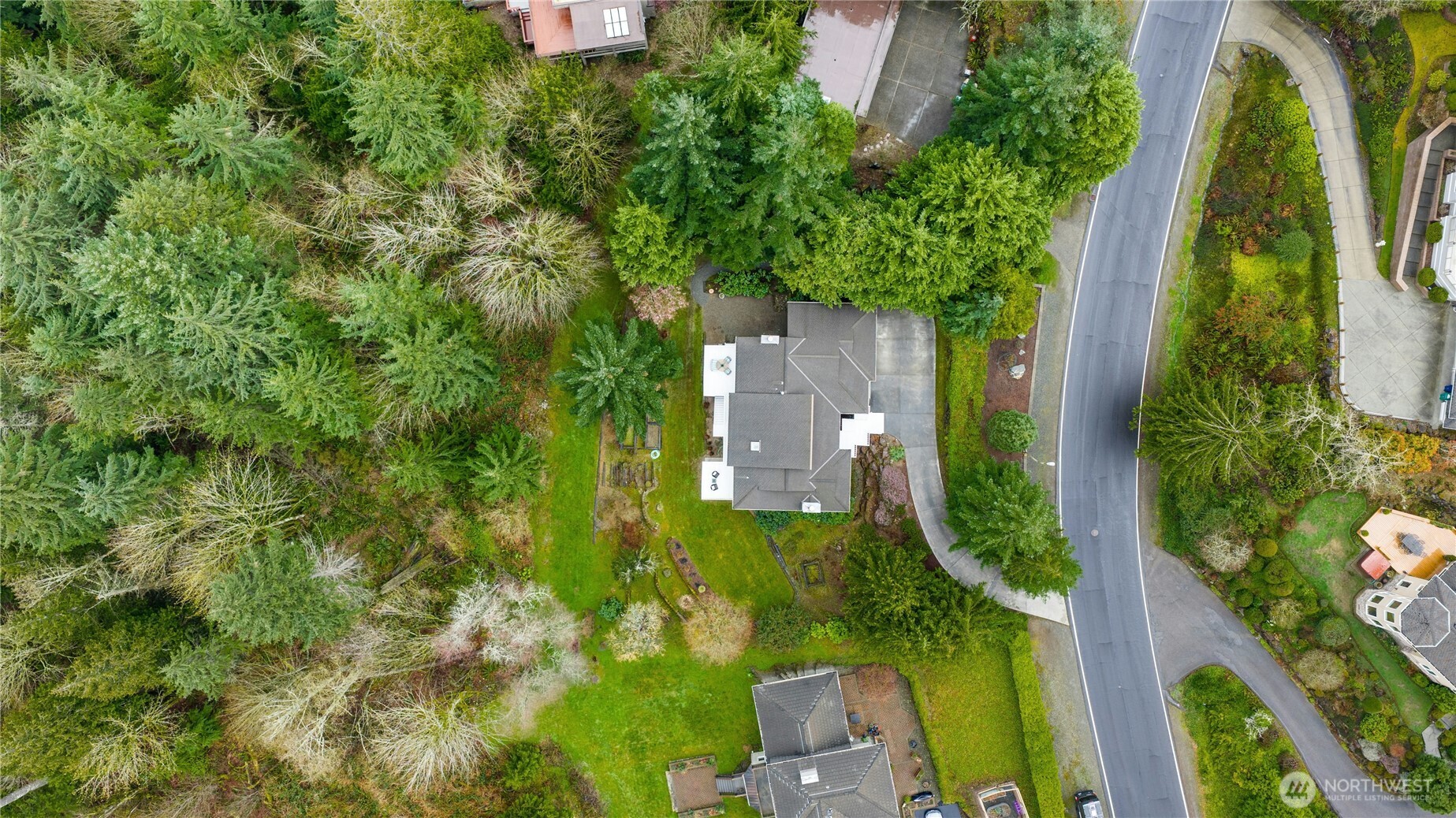 2420 Squak Mountain Loop SW