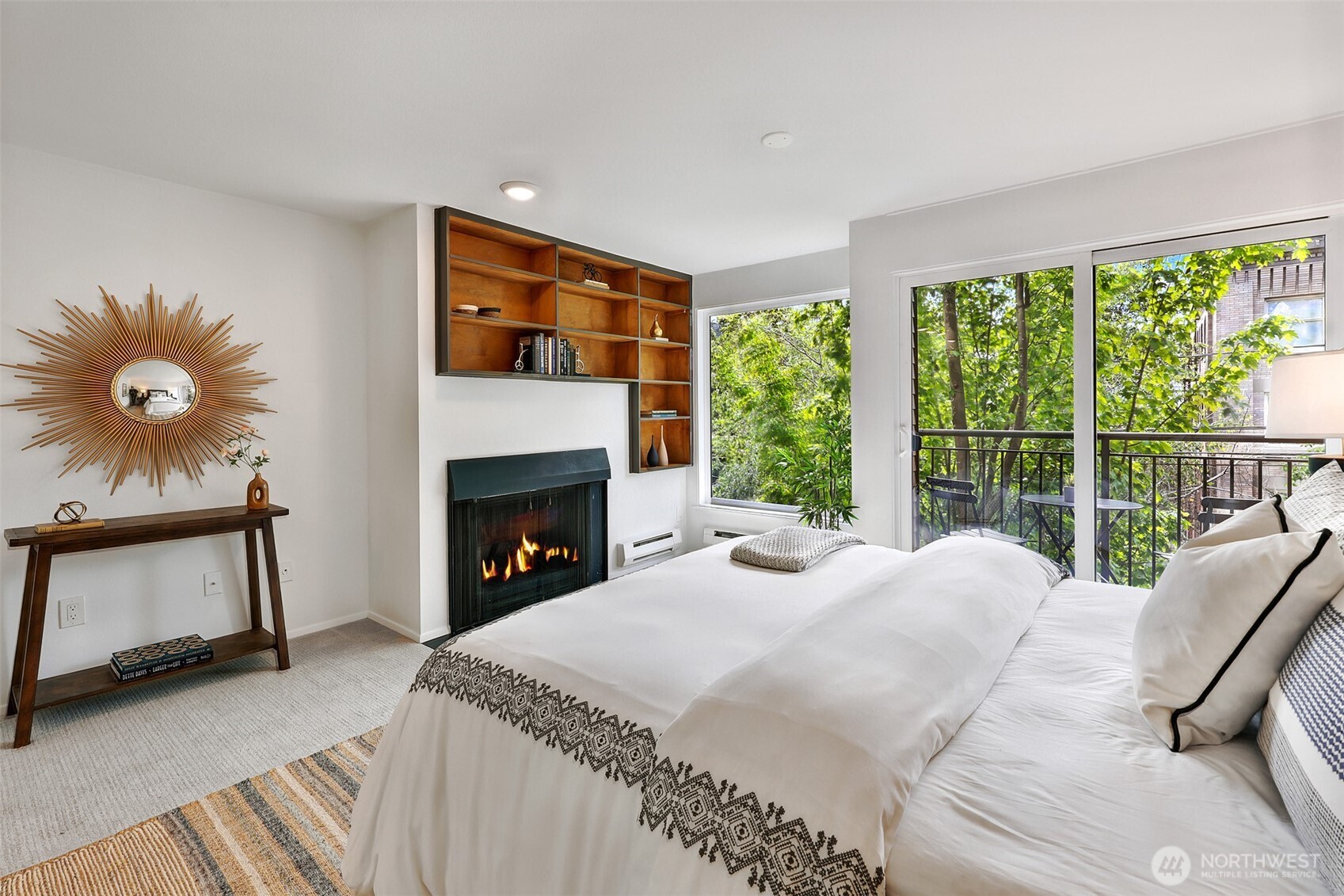 410 13th Avenue E Unit: PH 3