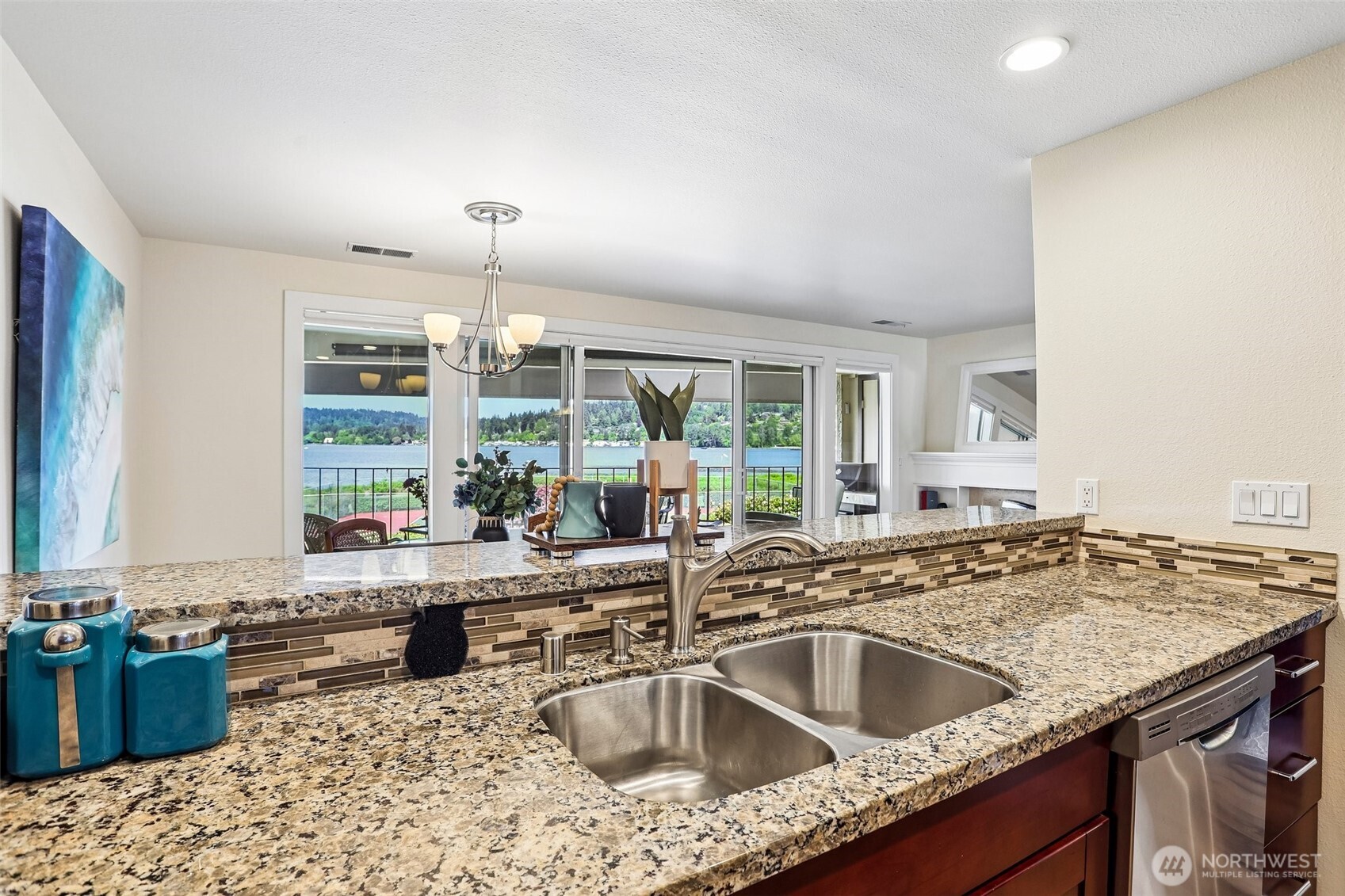 16921 Inglewood Road NE Unit: A103