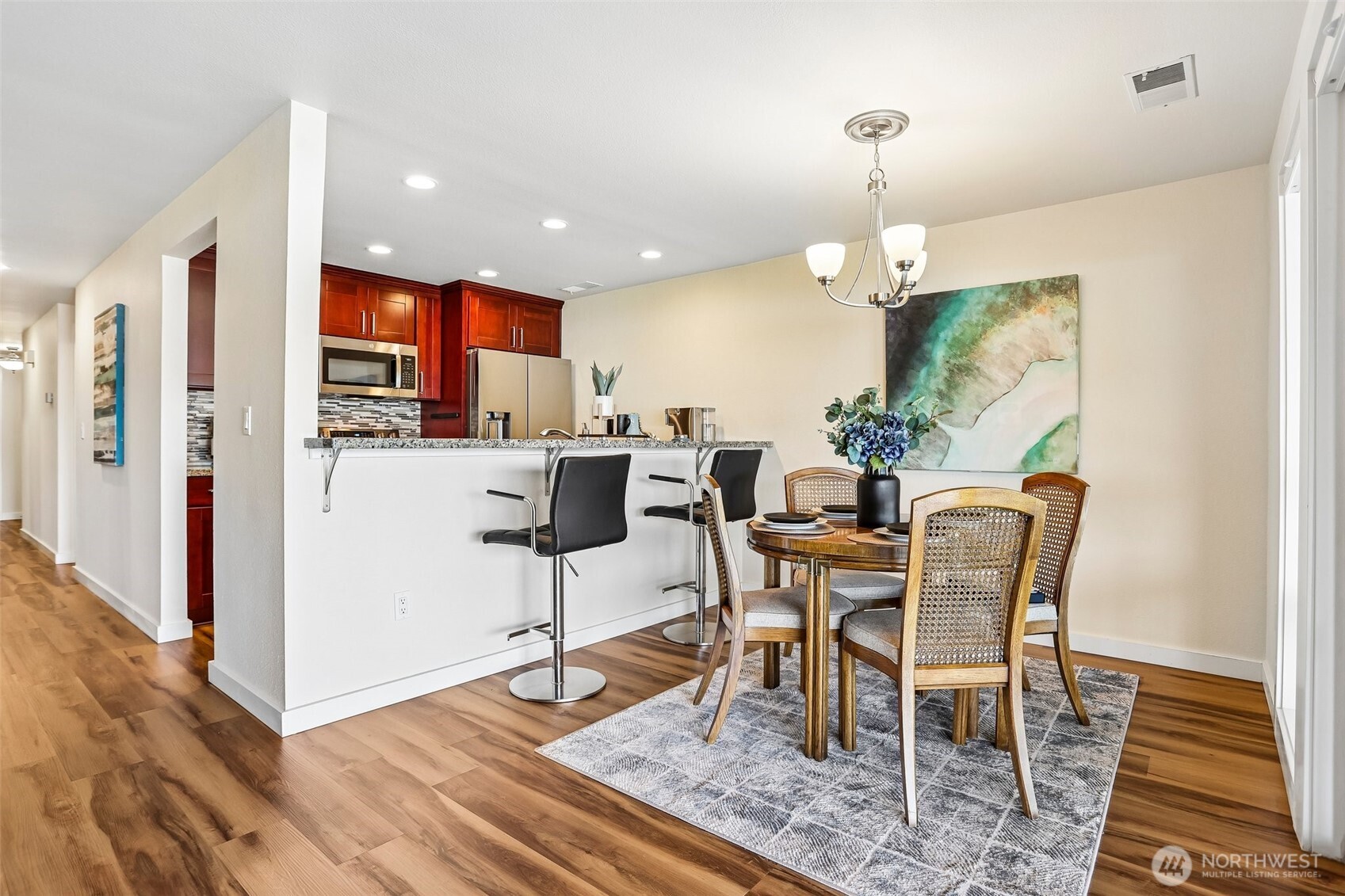 16921 Inglewood Road NE Unit: A103