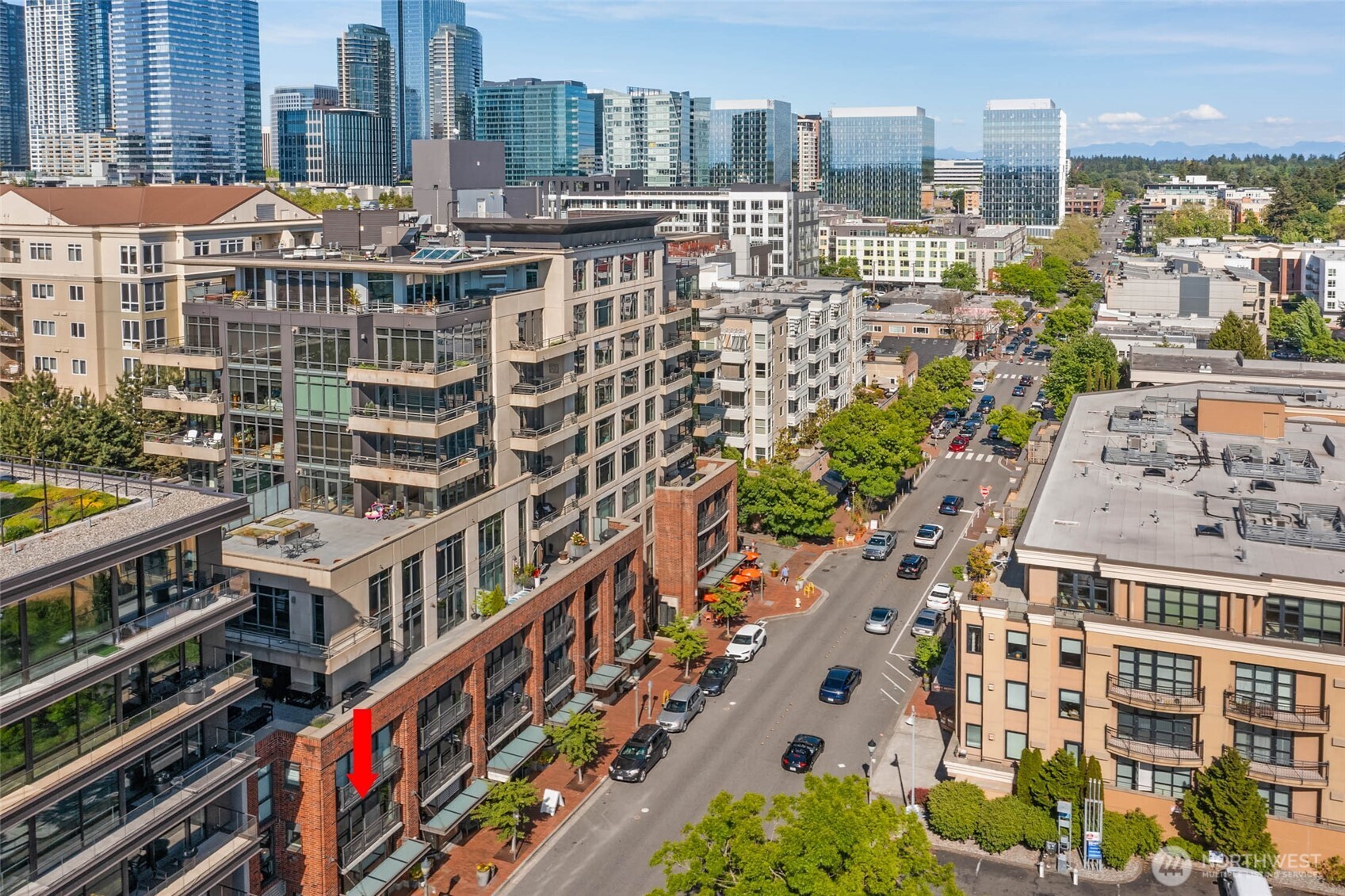 10000 Main Street Unit: 212