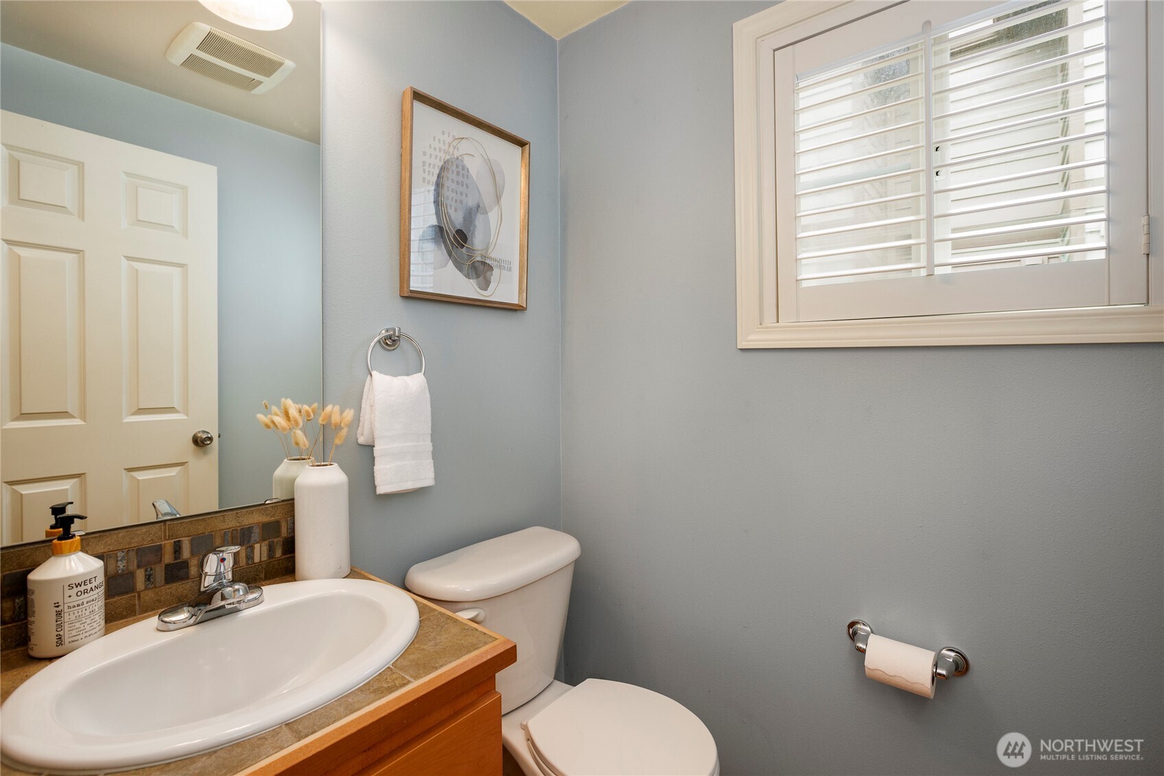 8505 Midvale Avenue N Unit: B