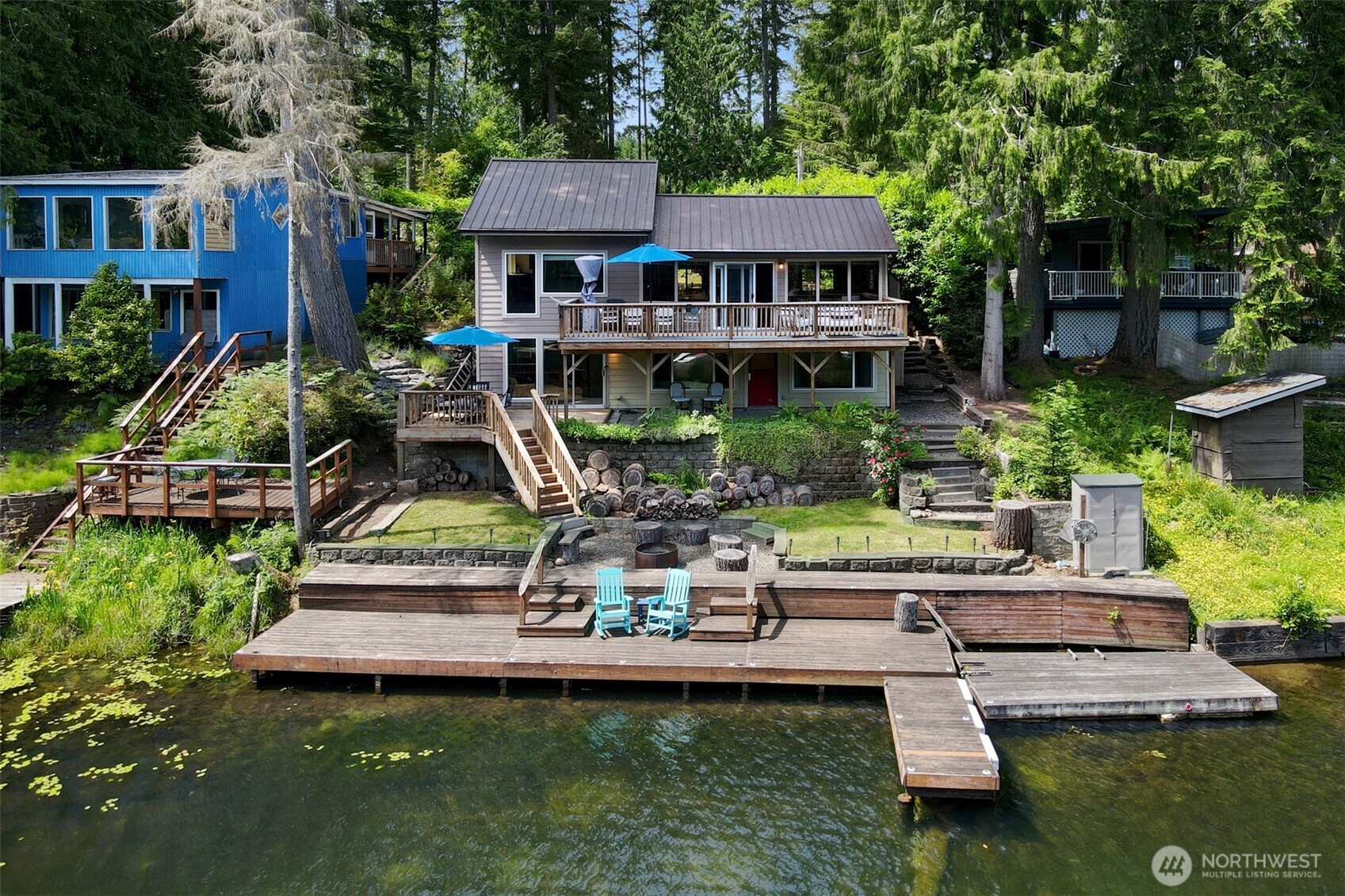 292 NE Lake Drive