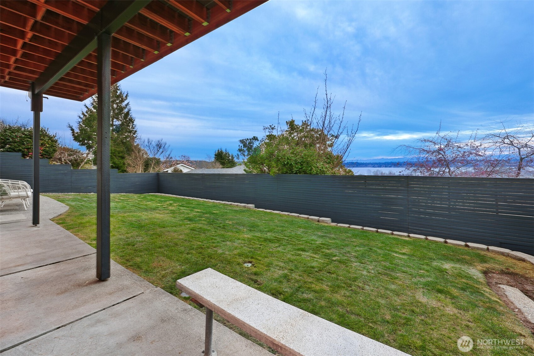 7710 57th Avenue NE