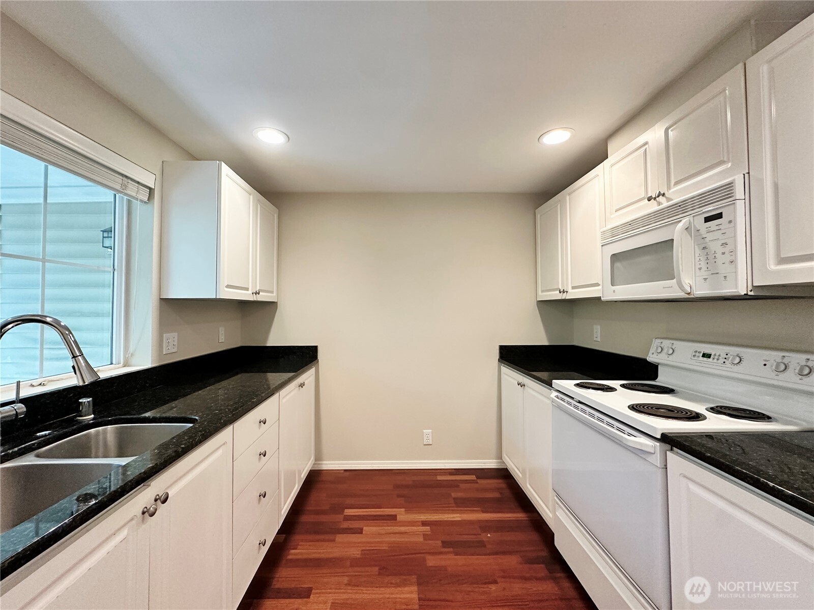 4421 249th SE