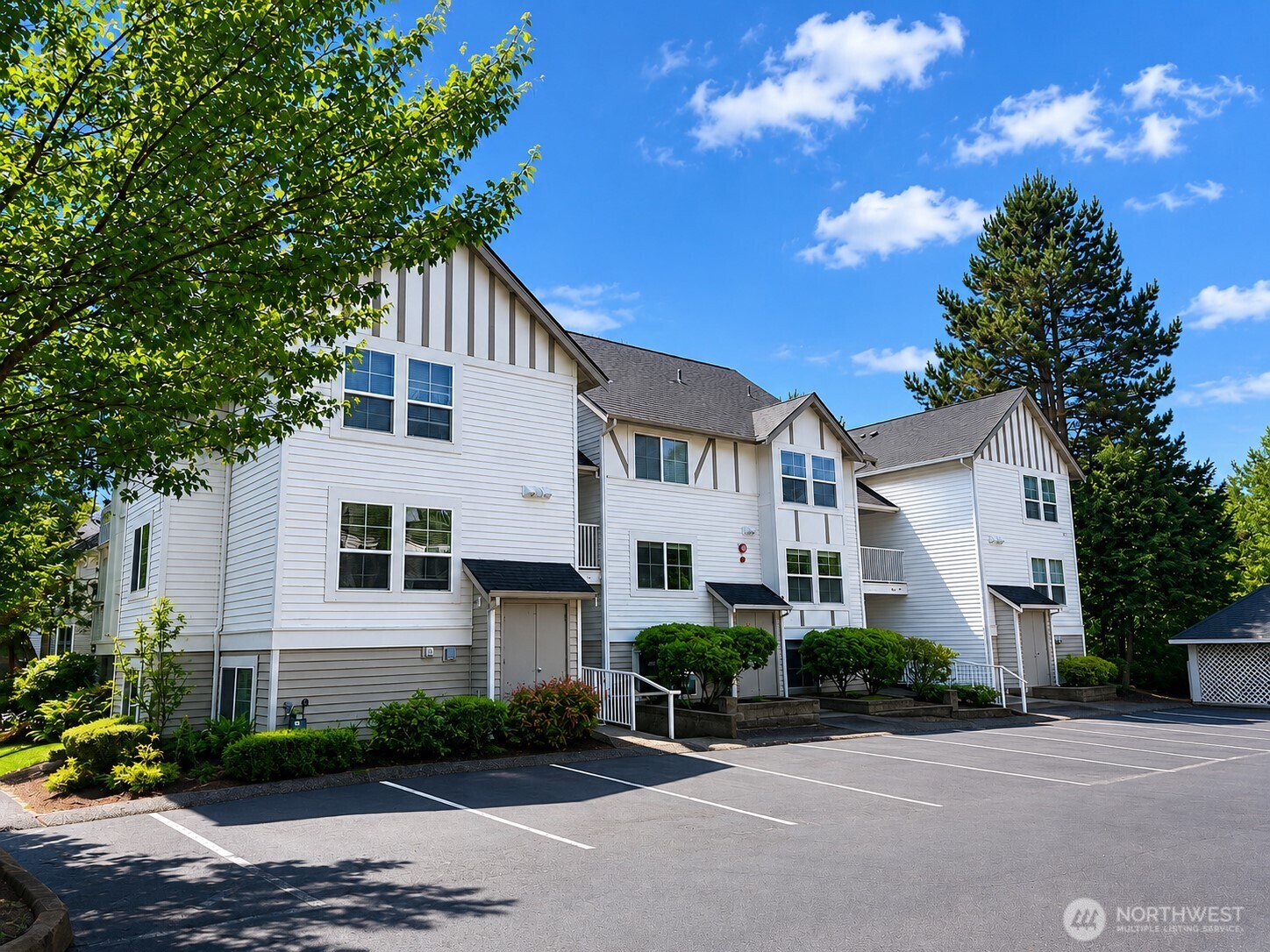4421 249th SE