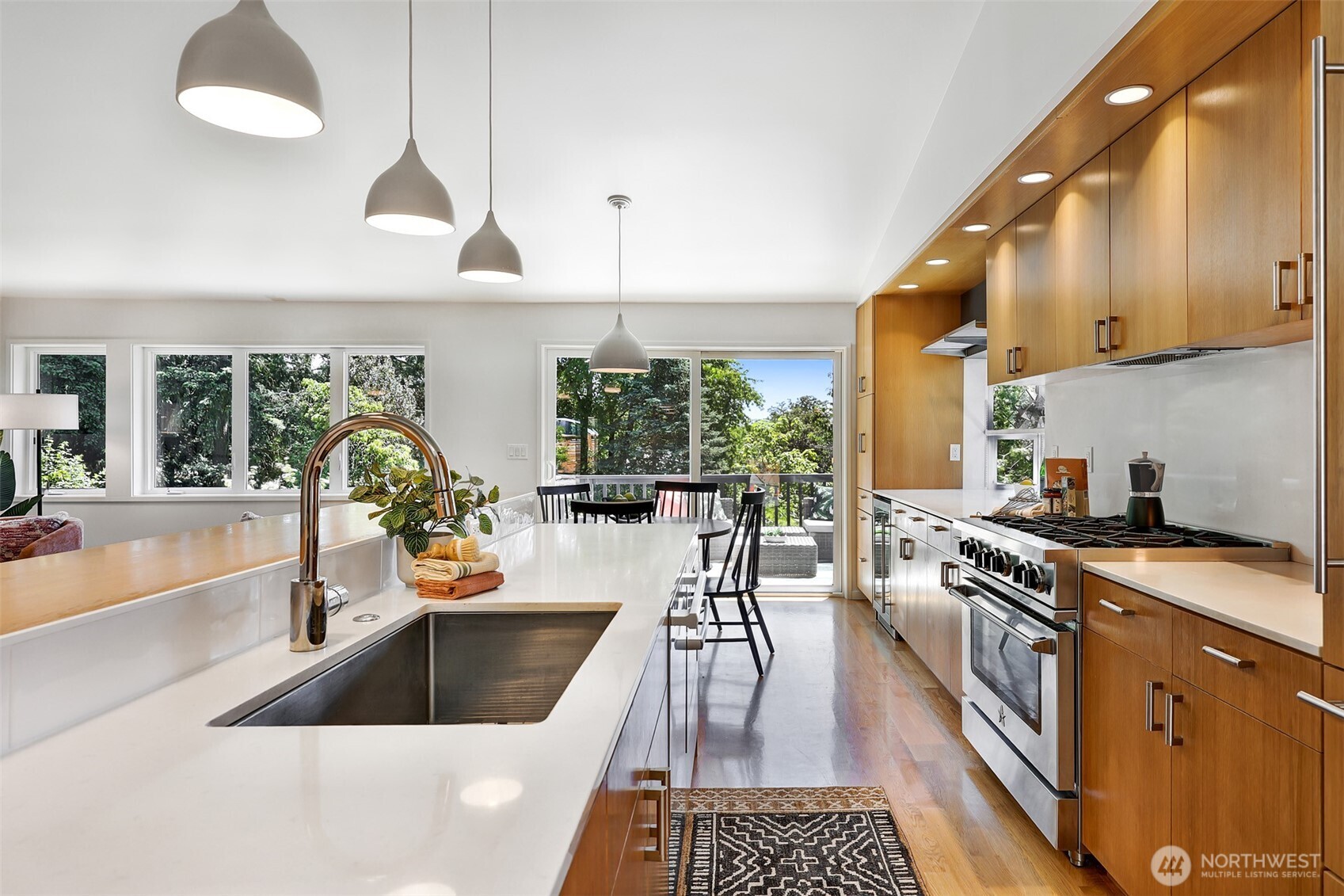 2547 NE 83rd Street