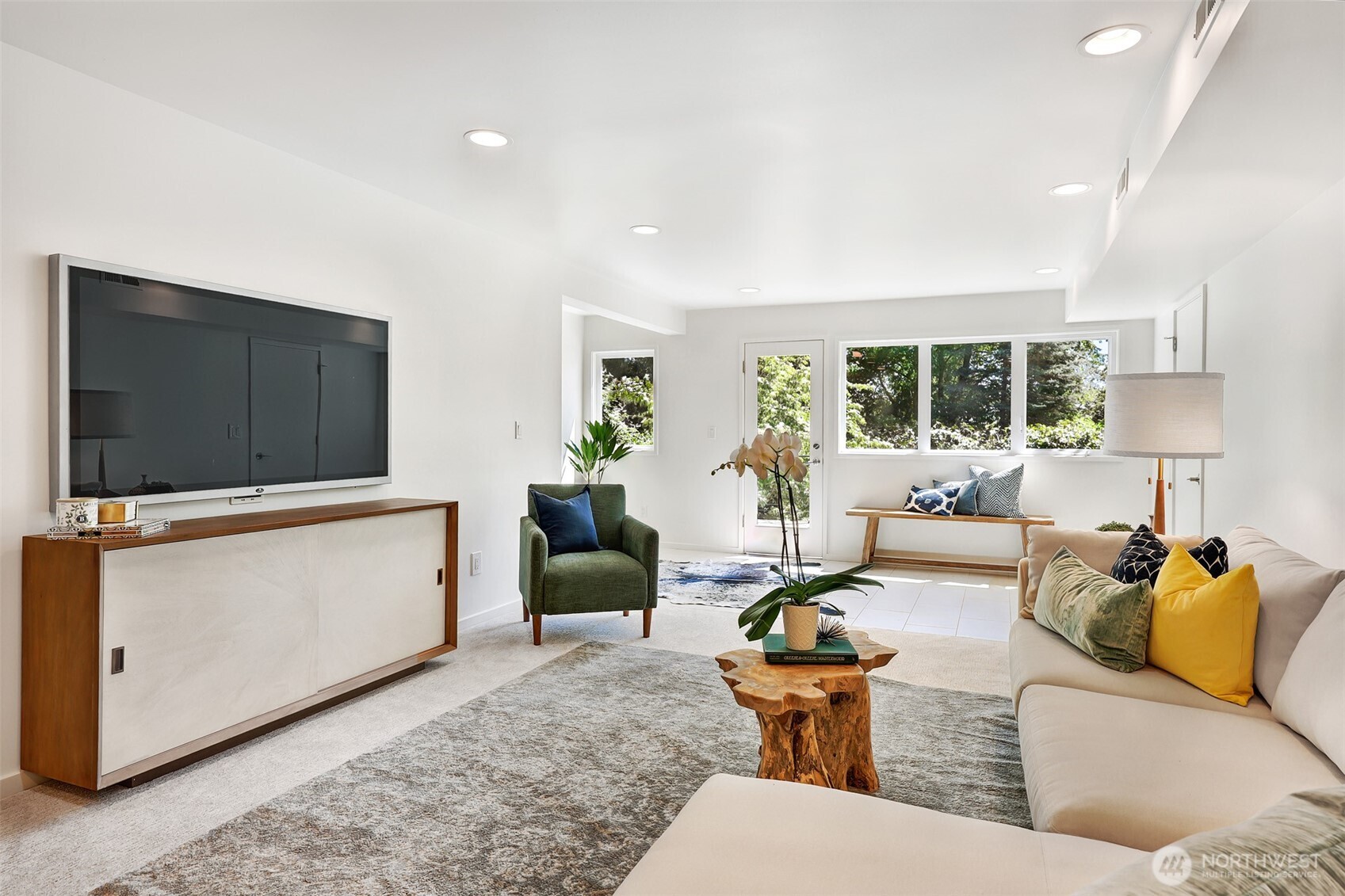 2547 NE 83rd Street