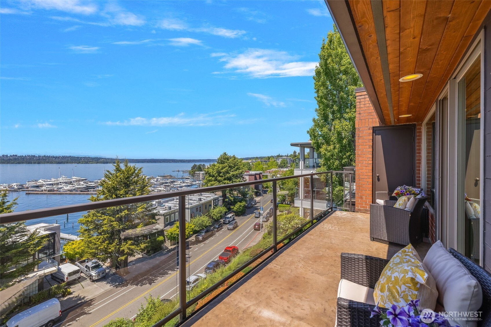 311 2nd St. S Unit: 302