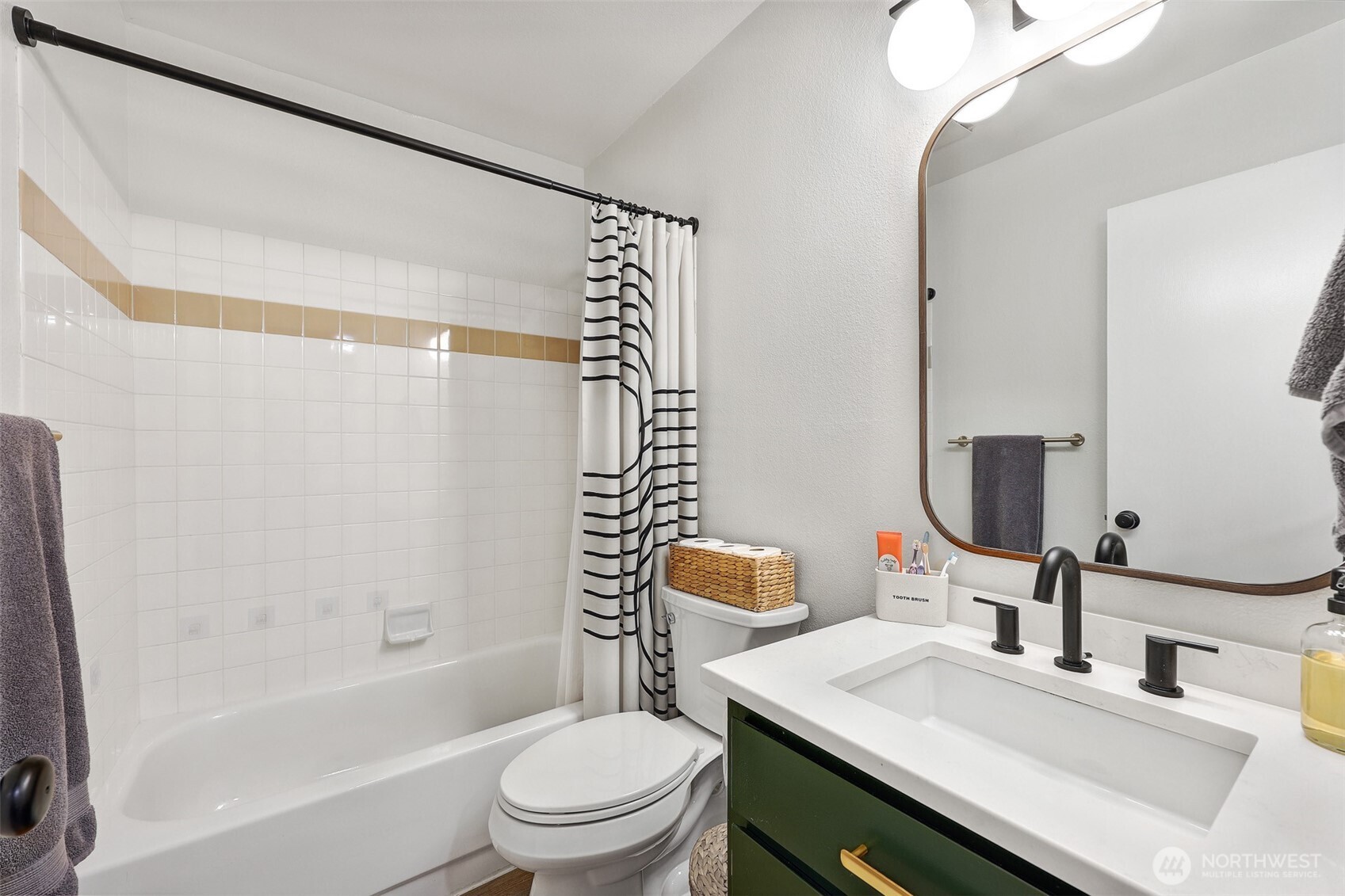 5126 S Garden Loop Road Unit: 11