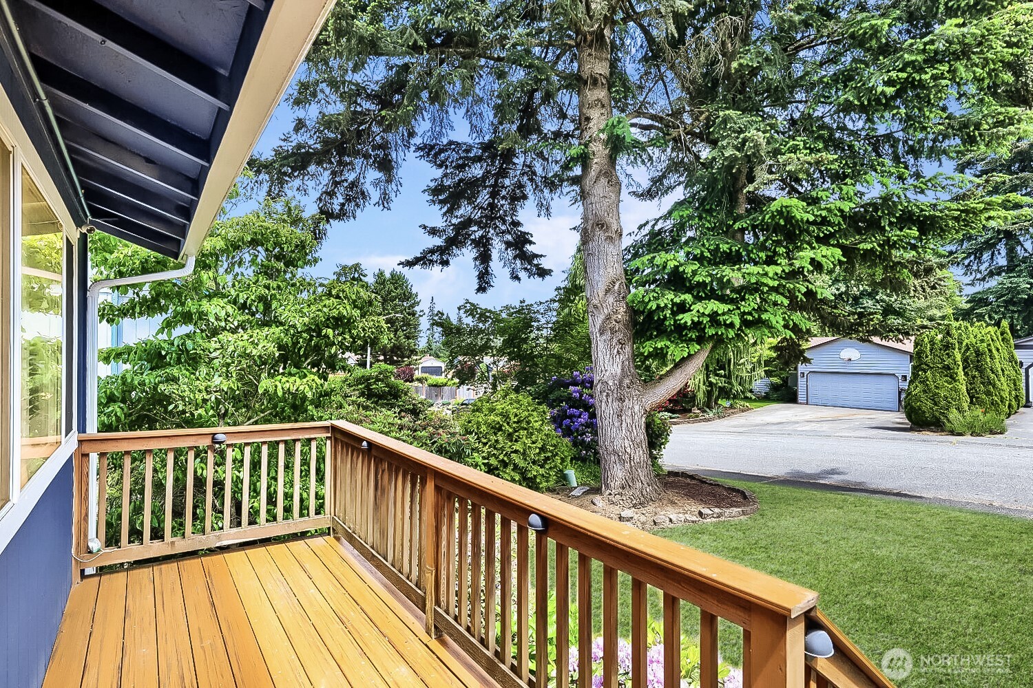 10332 27th Drive SE