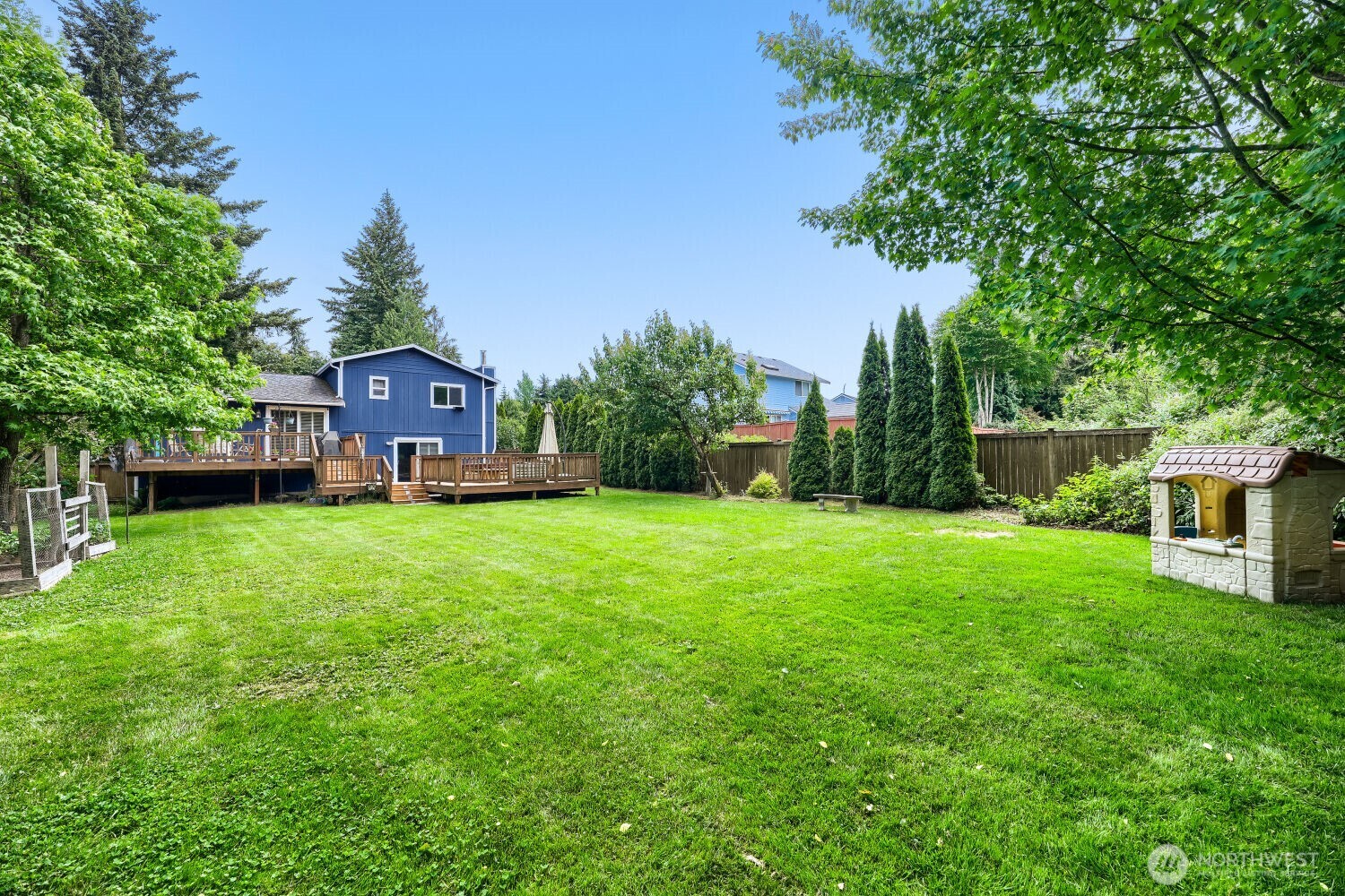 10332 27th Drive SE