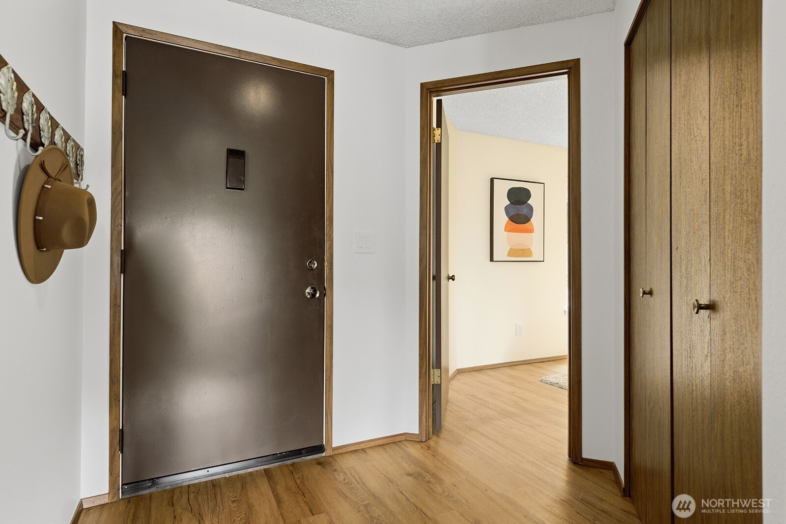 23403 Lake View Drive Unit: I202
