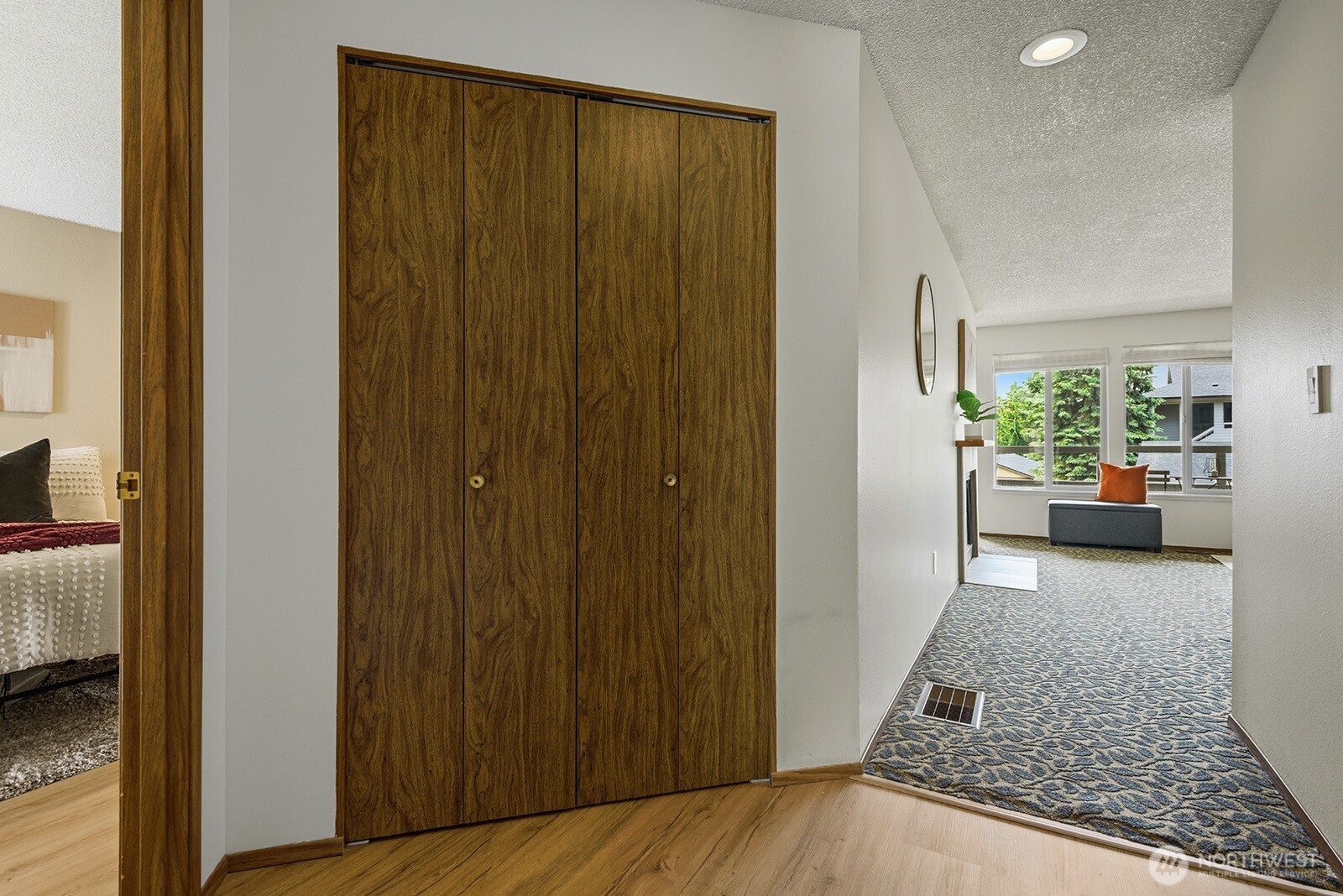 23403 Lake View Drive Unit: I202