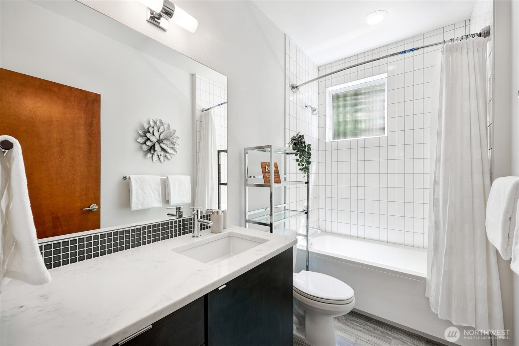 2605 22nd AVE W Unit B