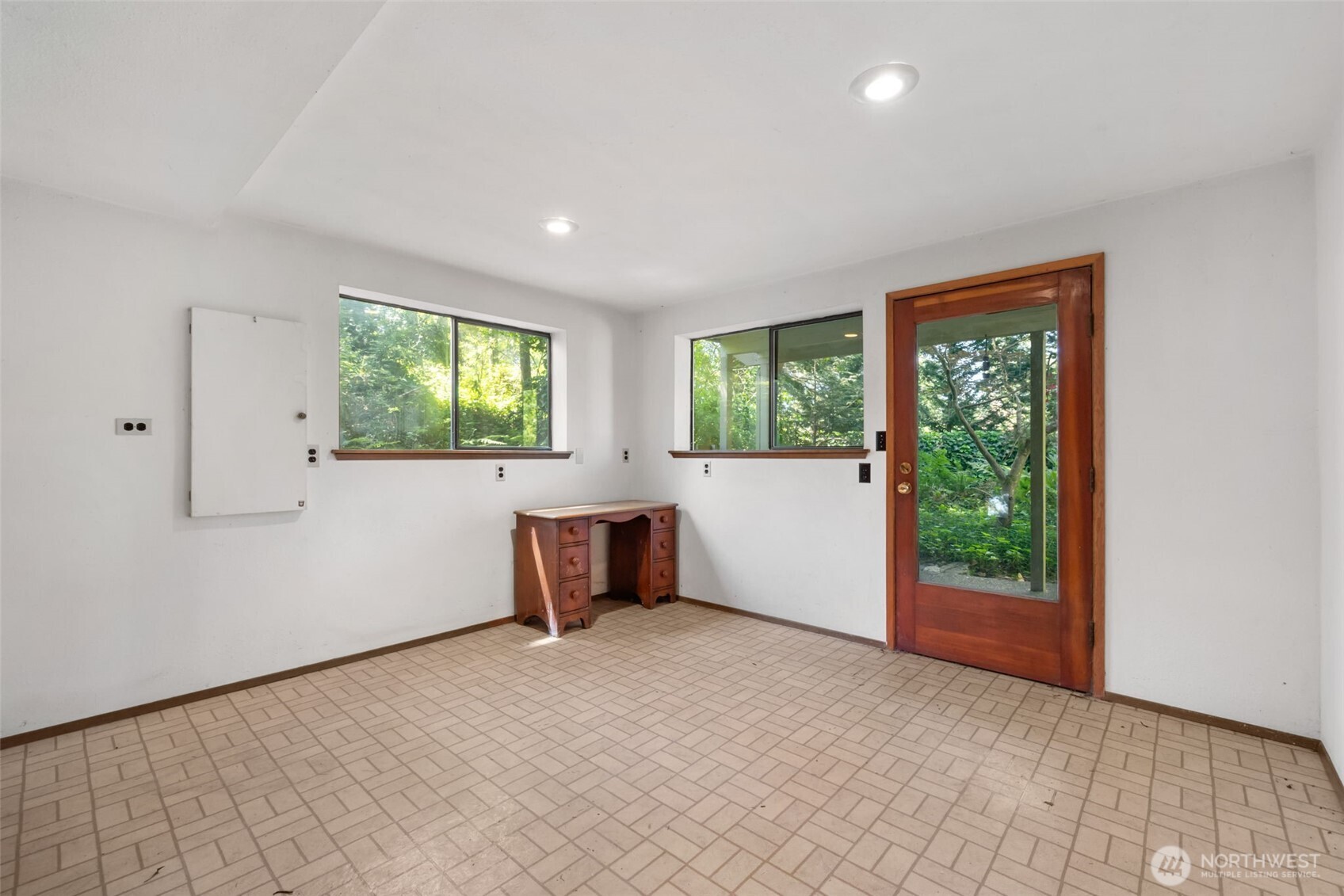 31 E Village View Drive
