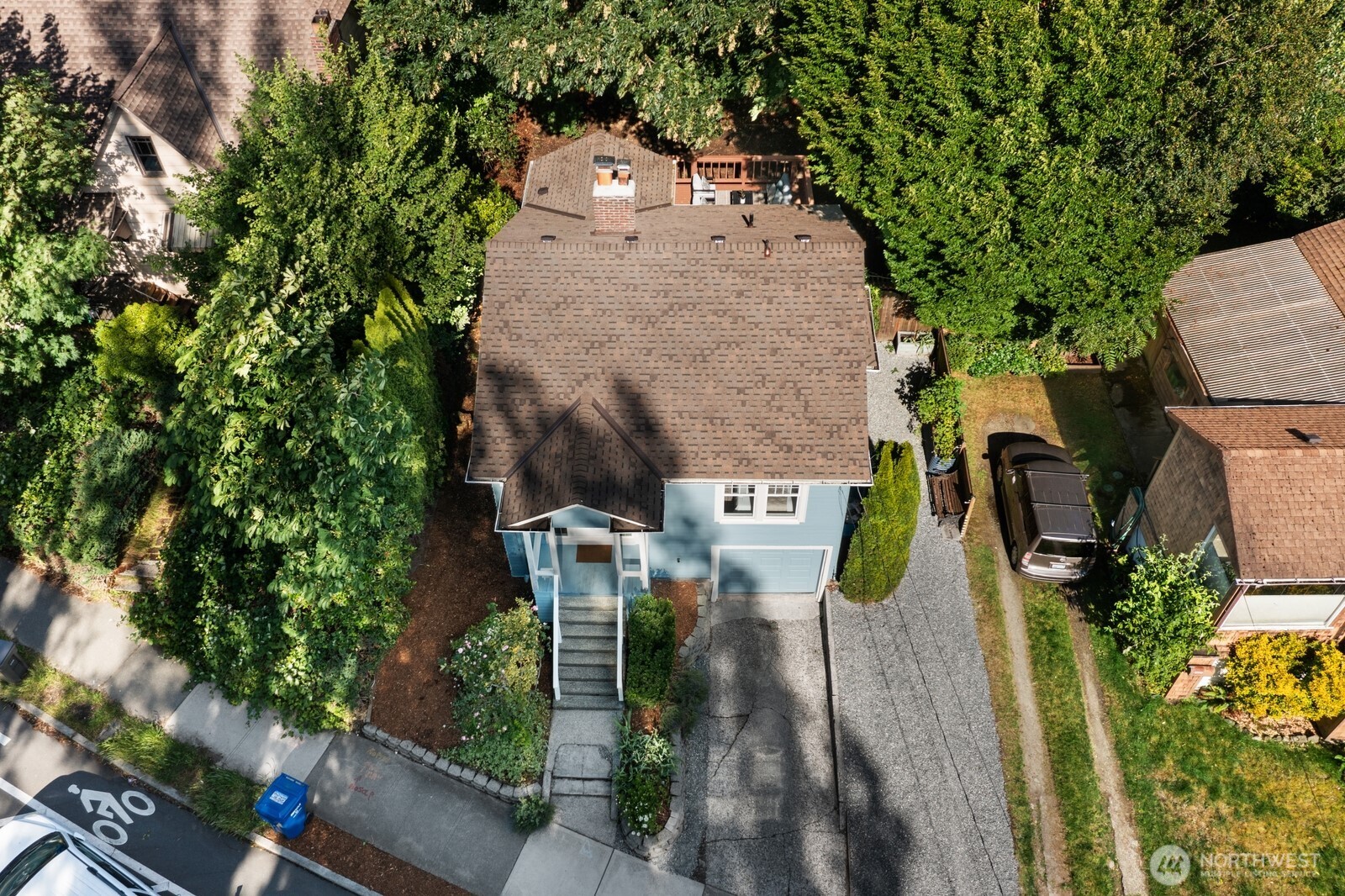 7032 15th Avenue NE