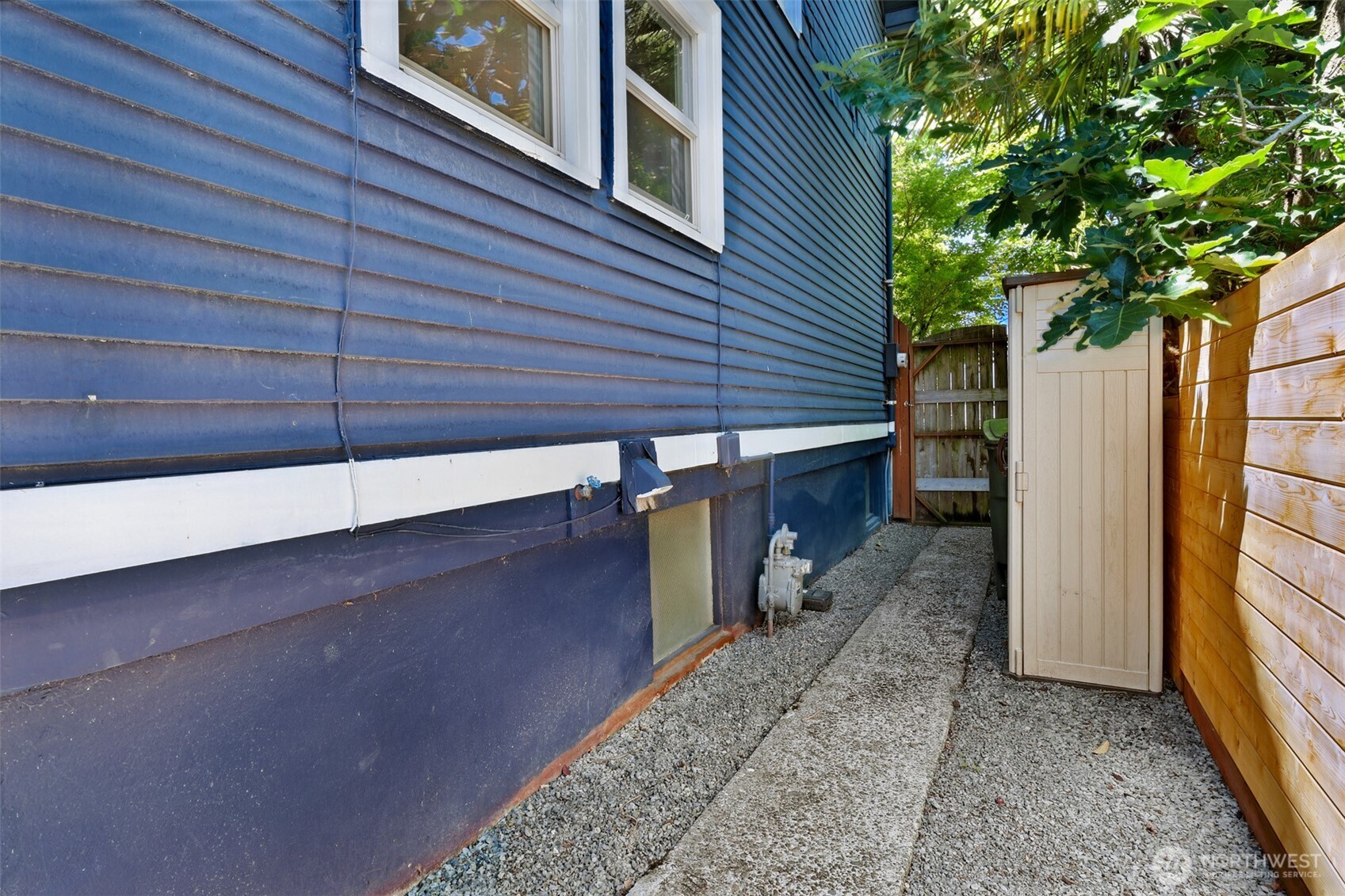 2409 E Alder Street