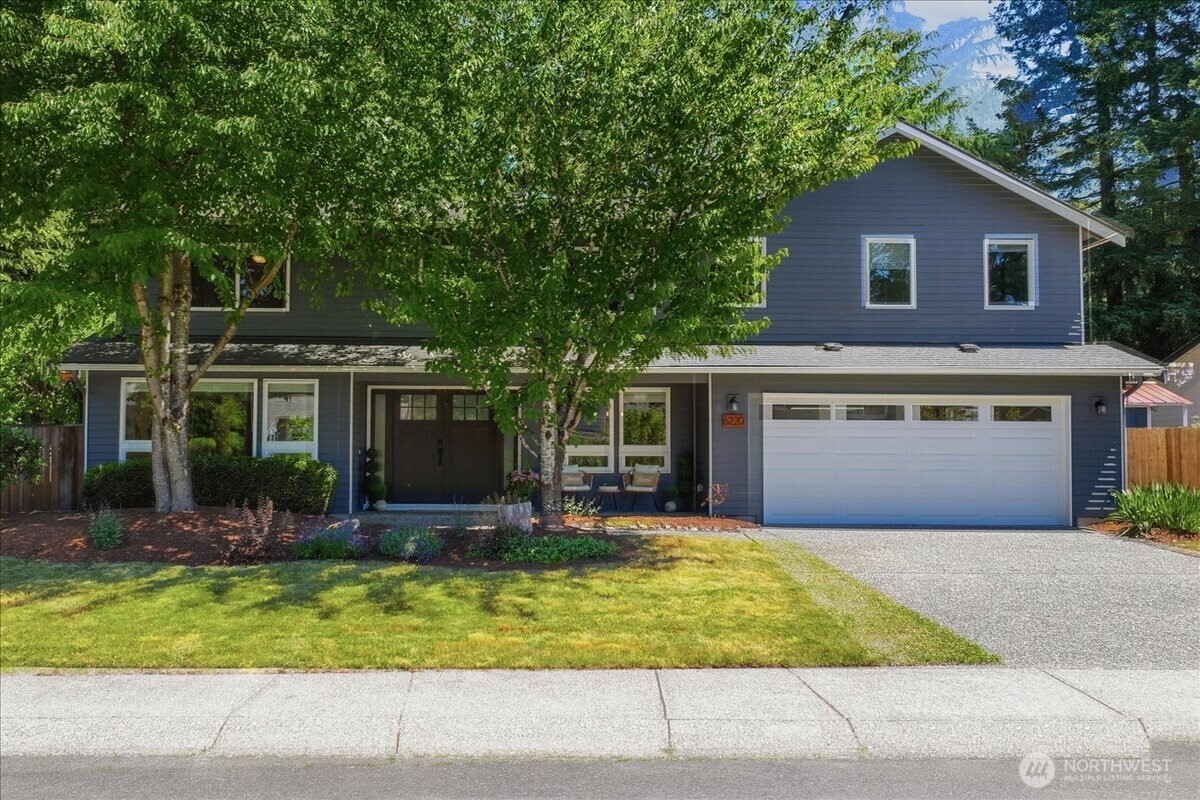 6220 145th Street NE