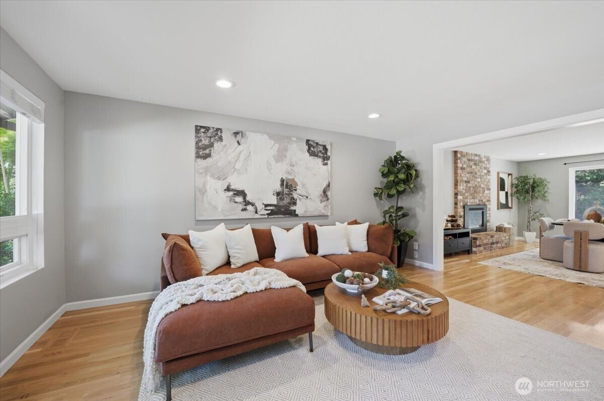 6220 145th Street NE