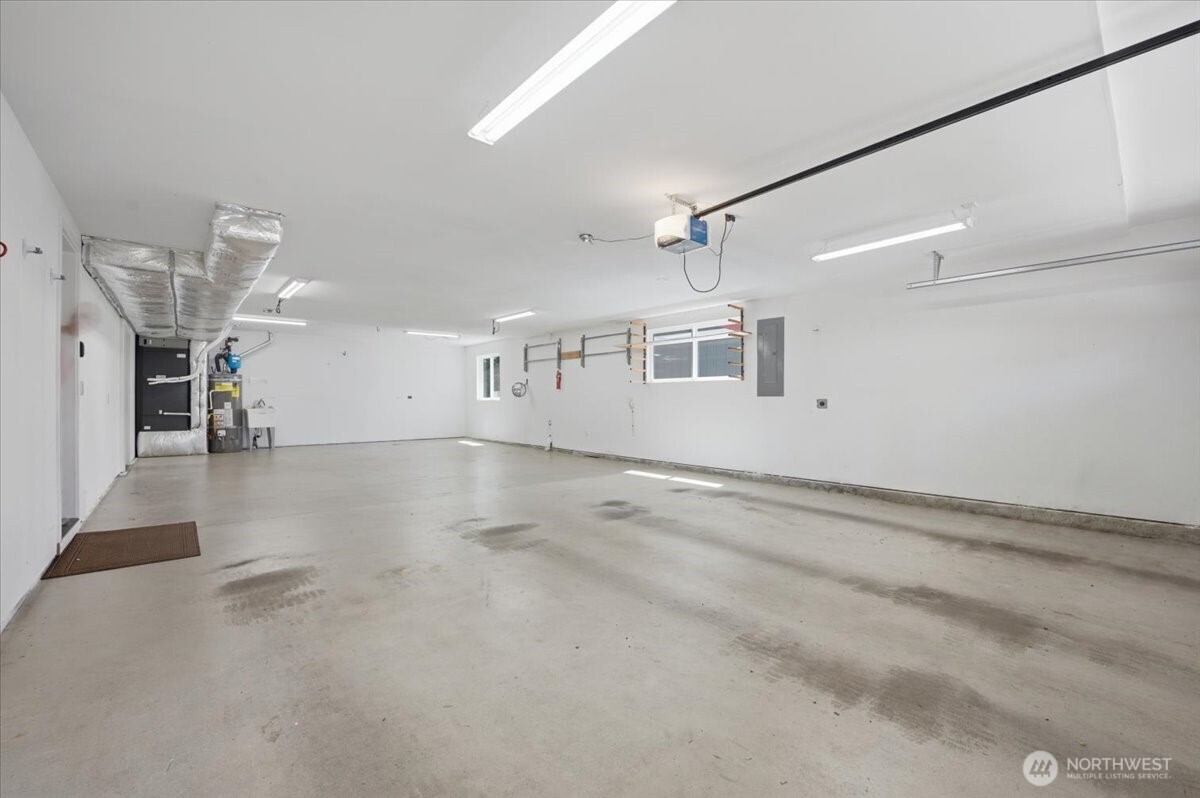 6220 145th Street NE