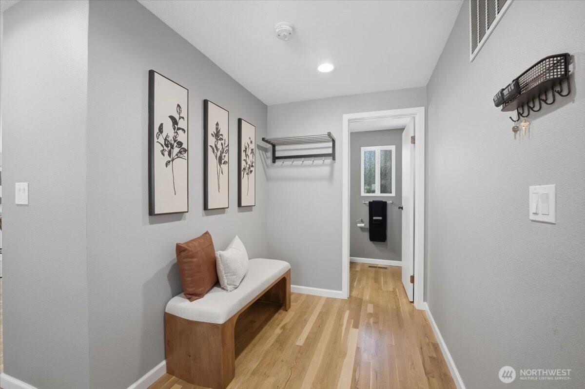 6220 145th Street NE