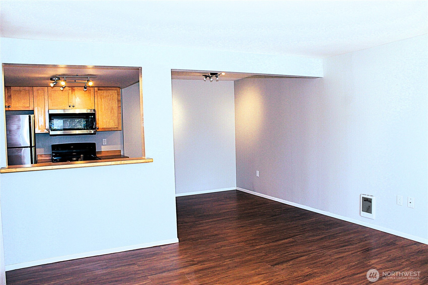 1522 NE 175th Street Unit: 200
