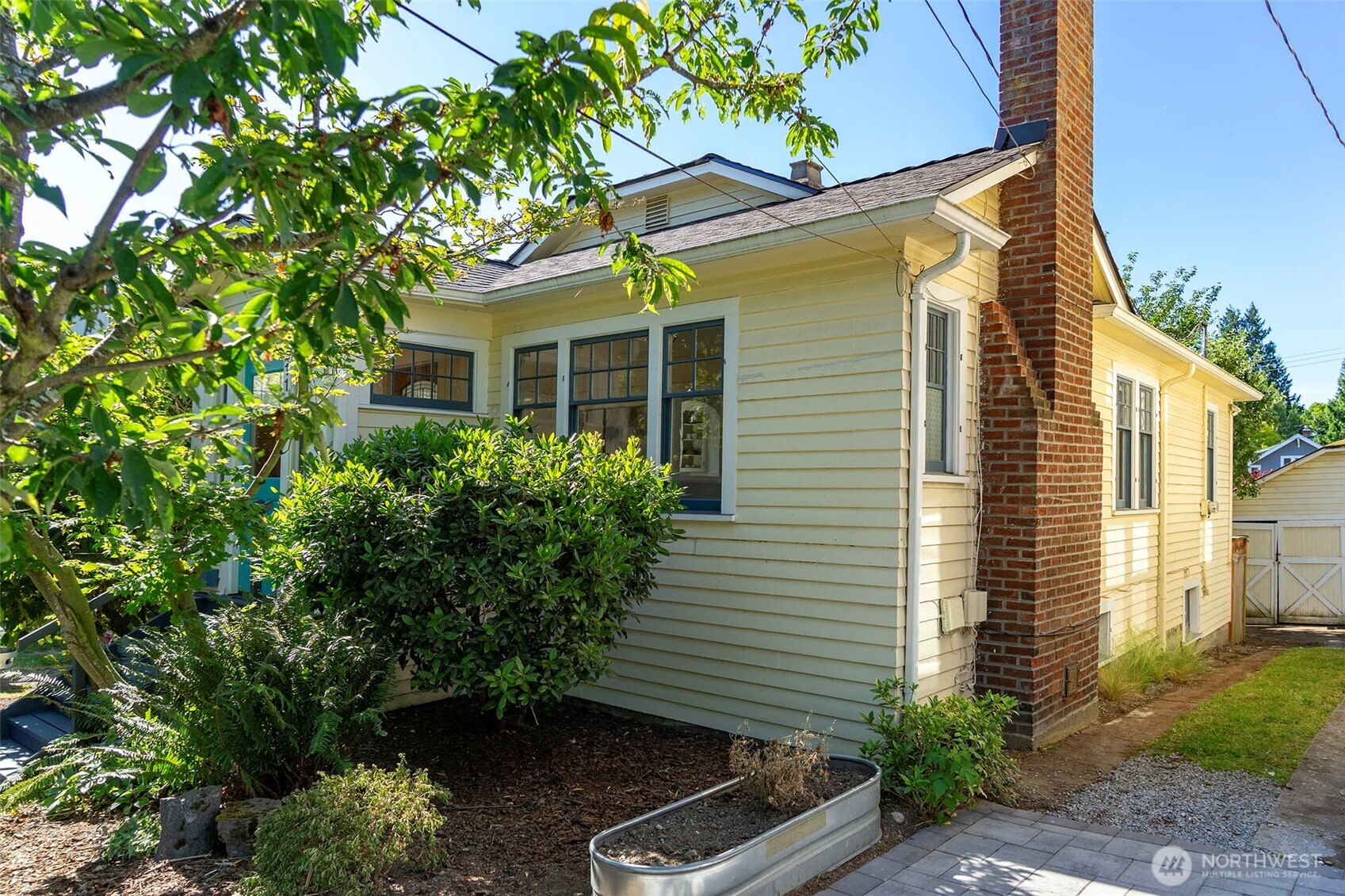 511 N 76th Street