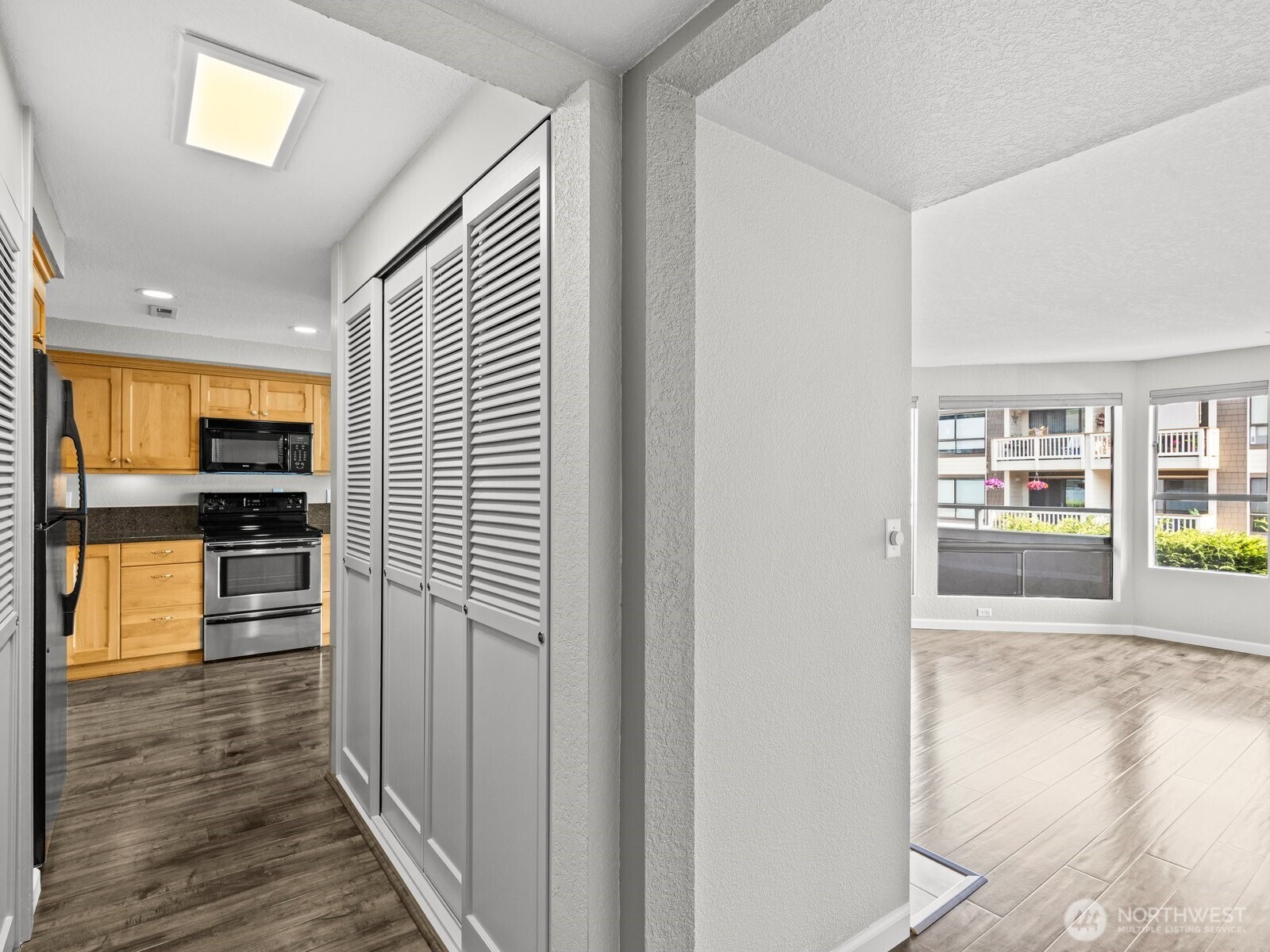 1113 5th Avenue S Unit: 207