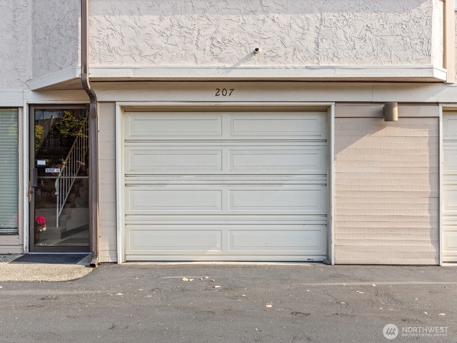 1113 5th Avenue S Unit: 207
