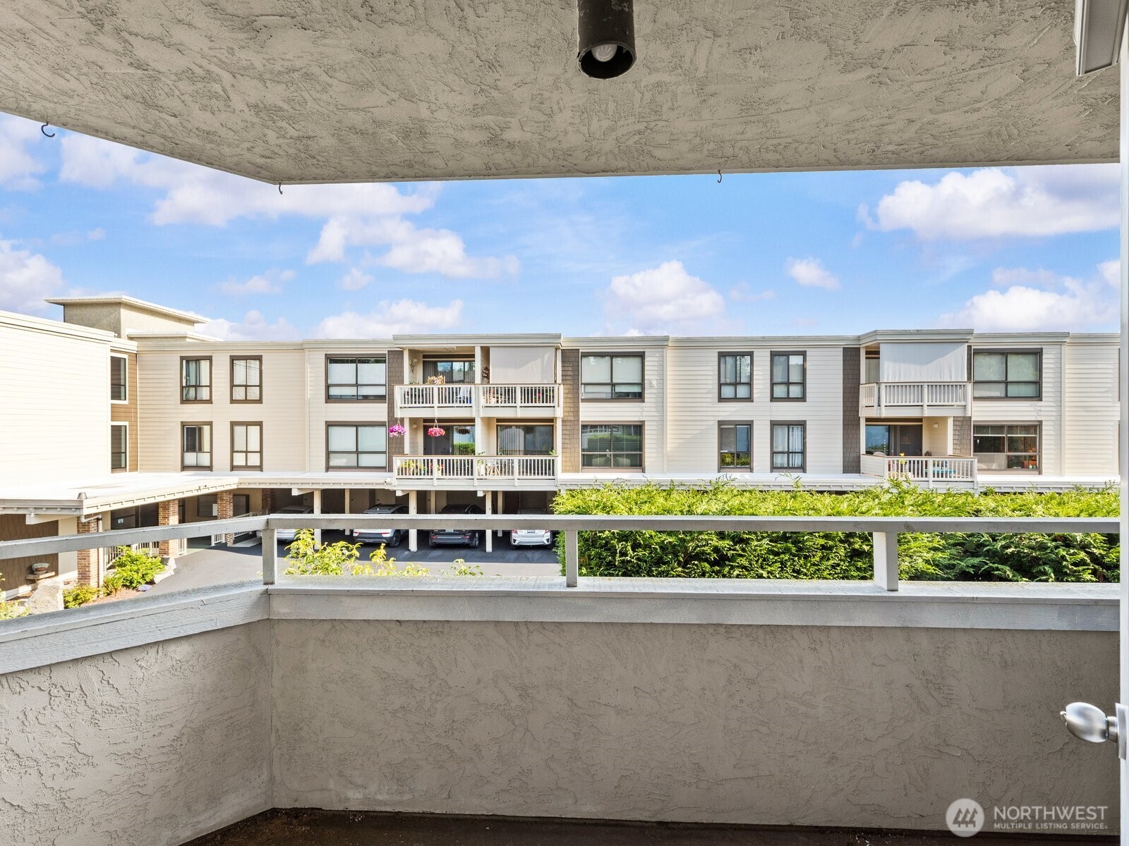 1113 5th Avenue S Unit: 207