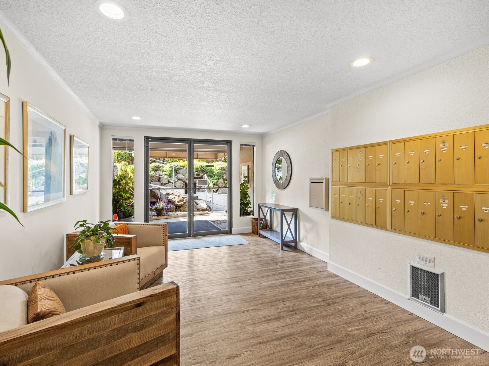 1113 5th Avenue S Unit: 207
