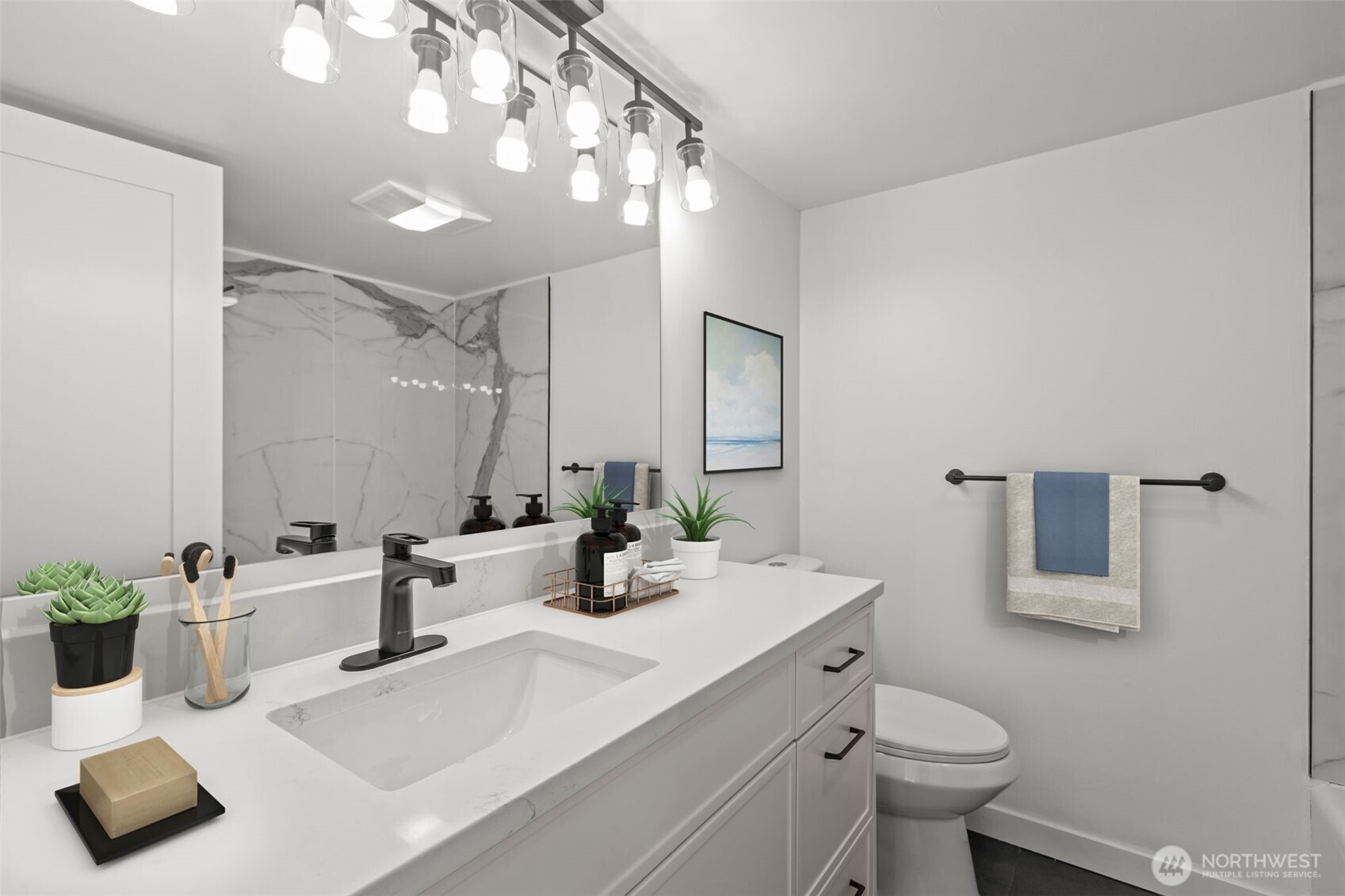 525 Belmont Avenue E Unit: 7A