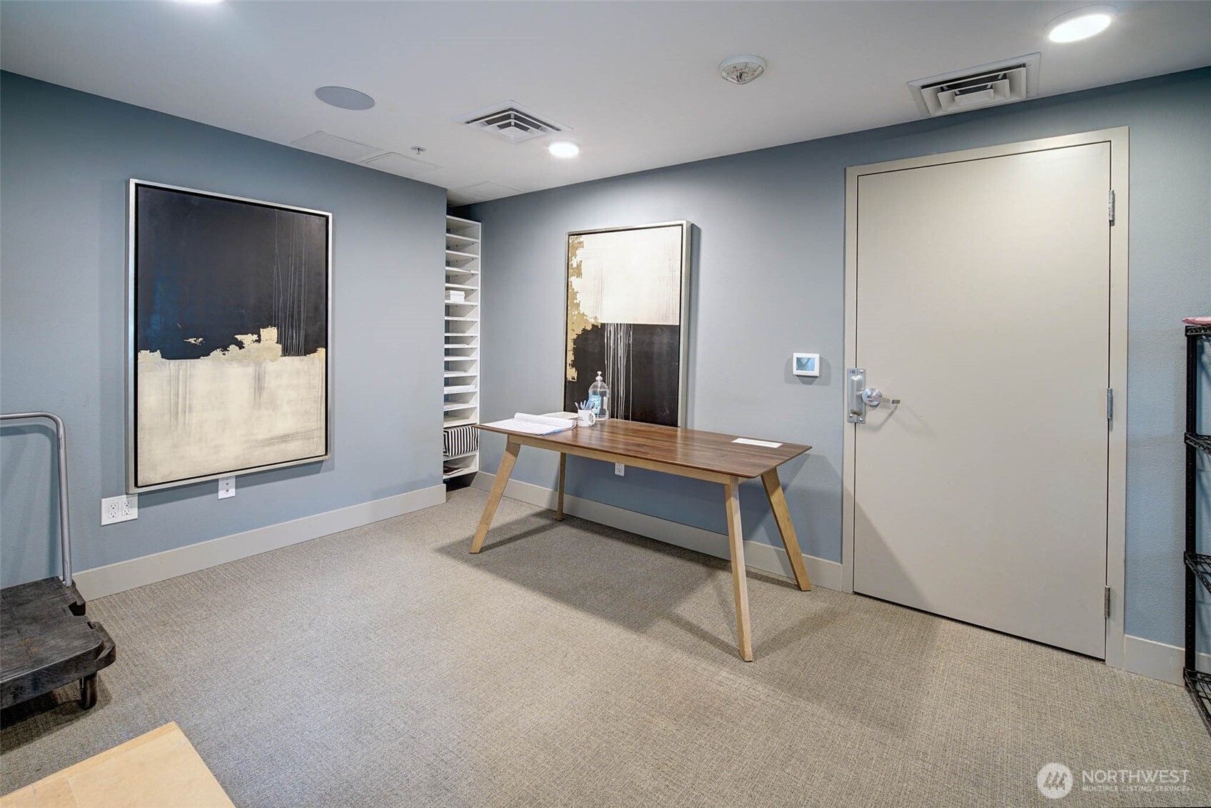 50 PINE STREET Unit: 401