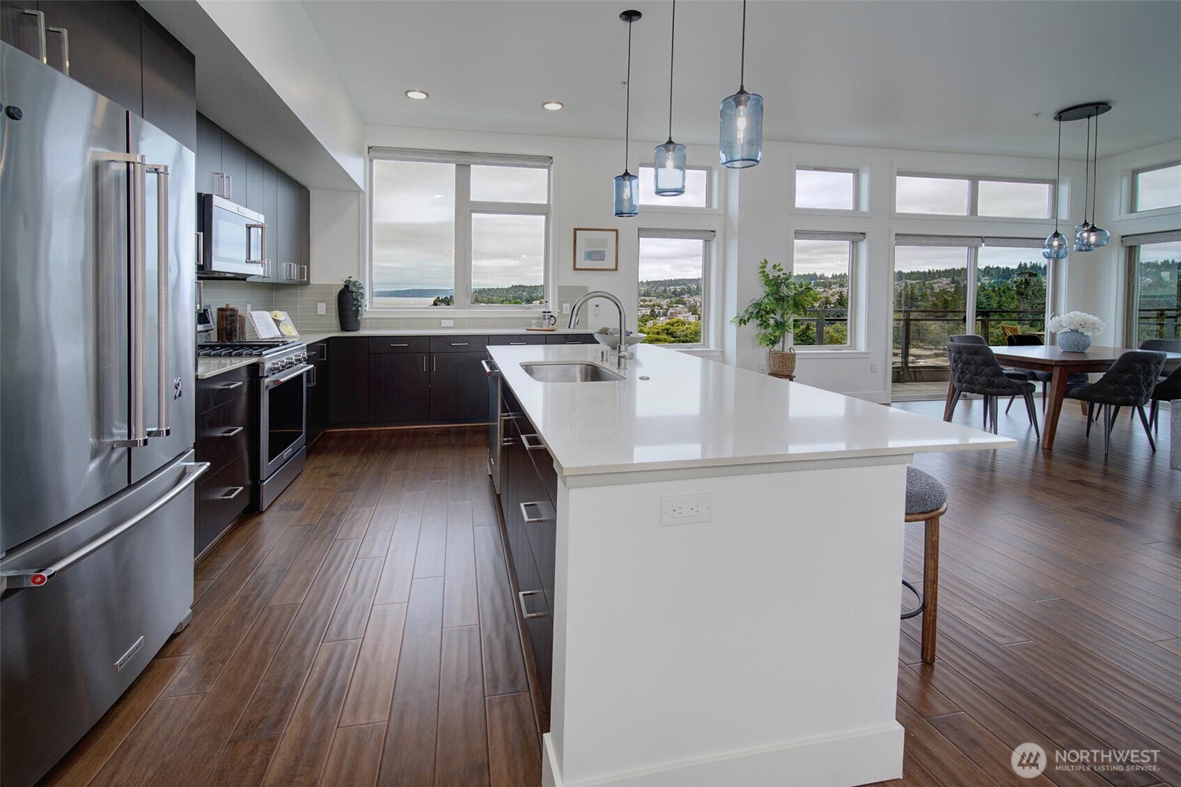 50 PINE STREET Unit: 401
