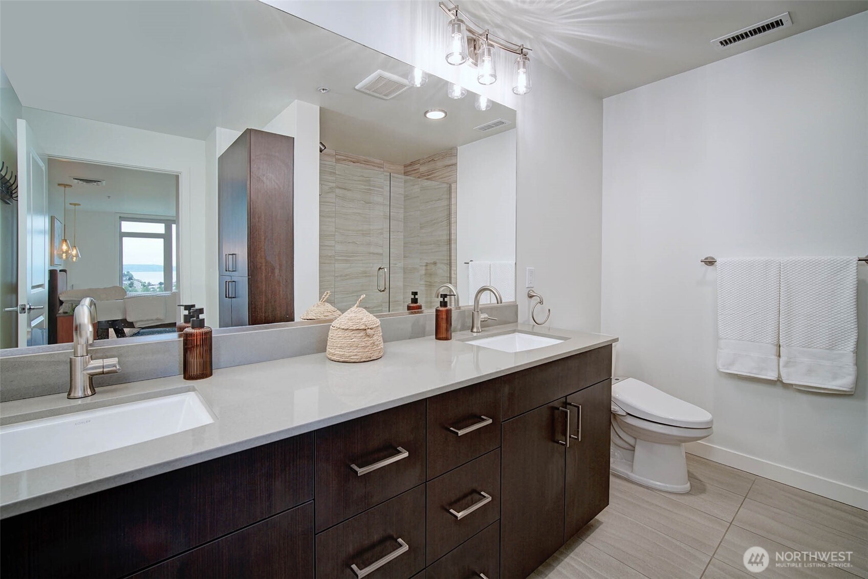 50 PINE STREET Unit: 401