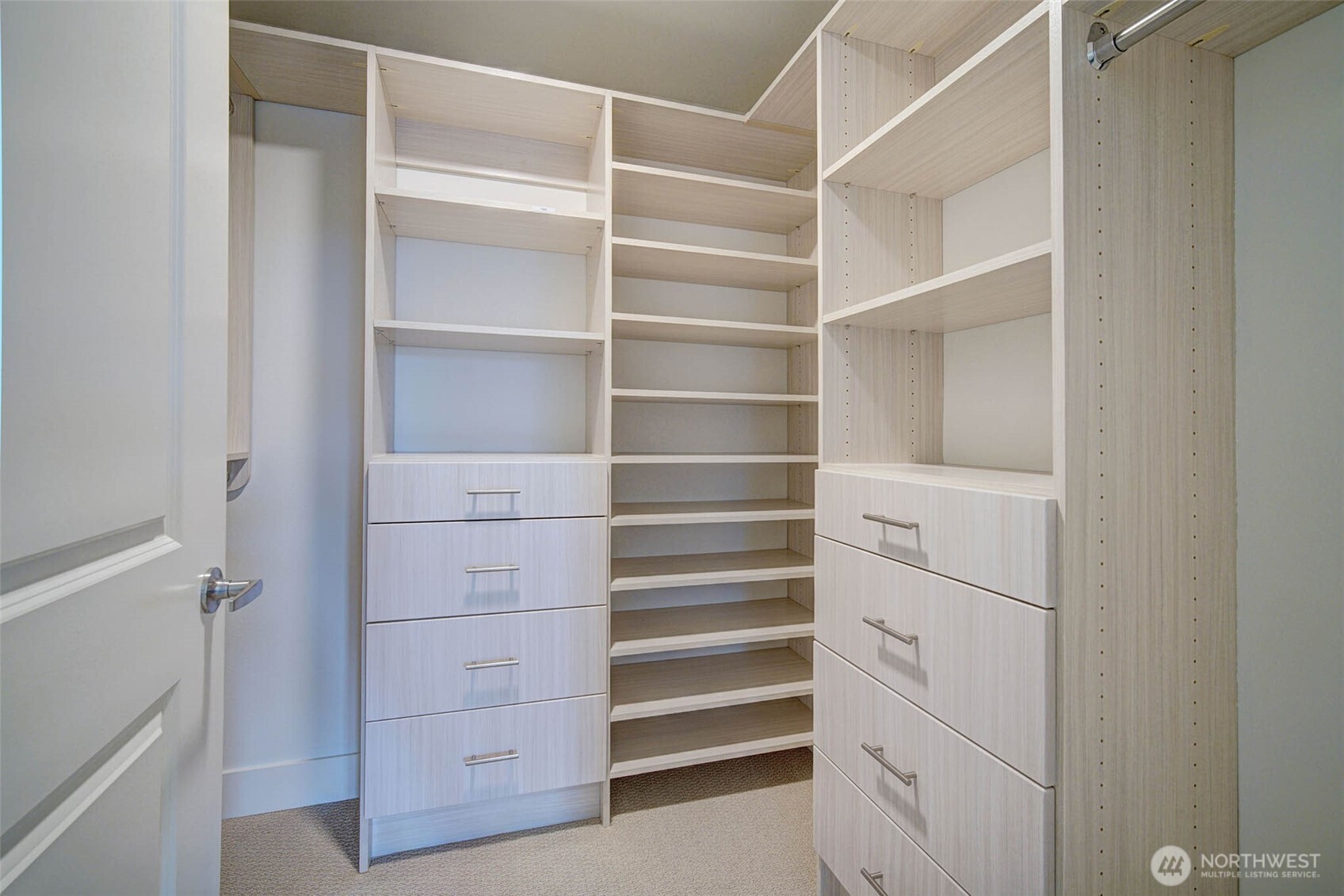 50 PINE STREET Unit: 401