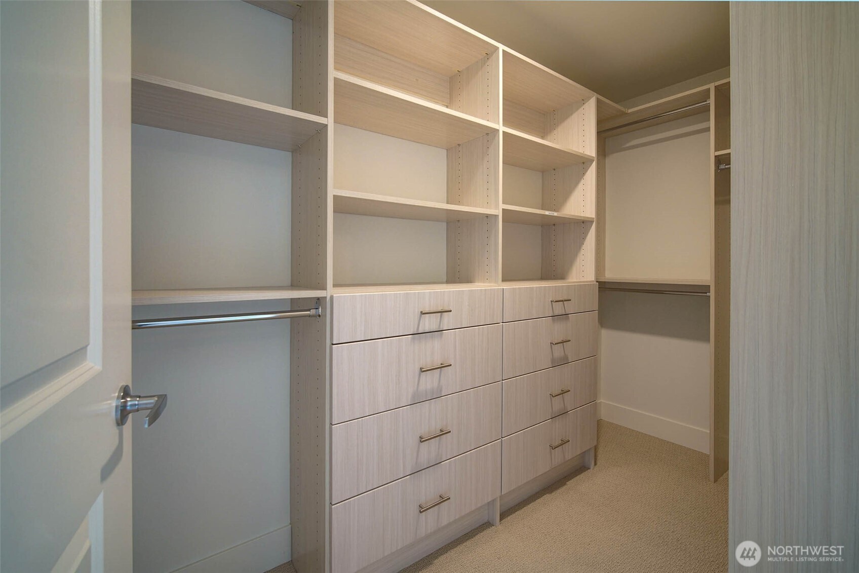 50 PINE STREET Unit: 401