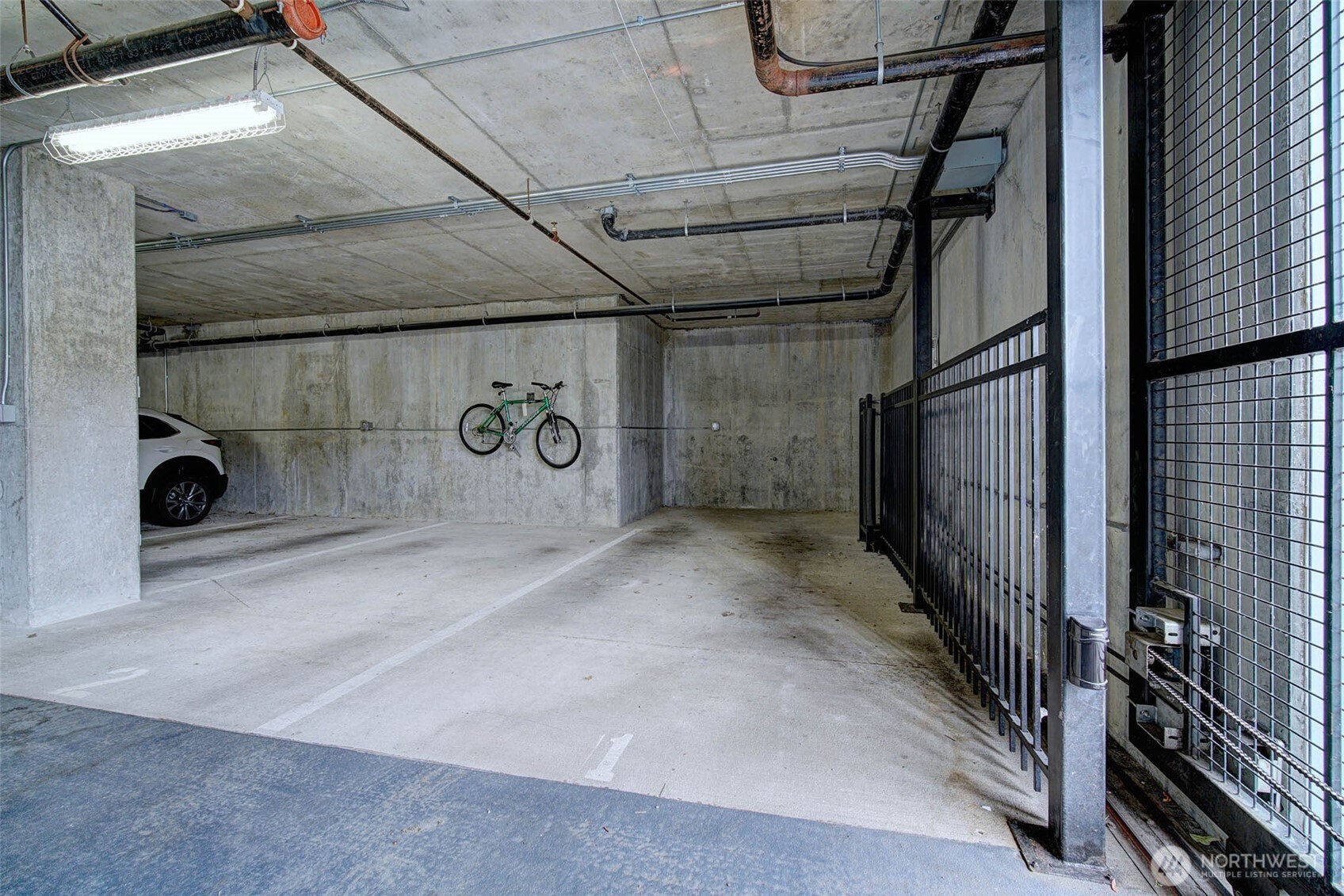 50 PINE STREET Unit: 401