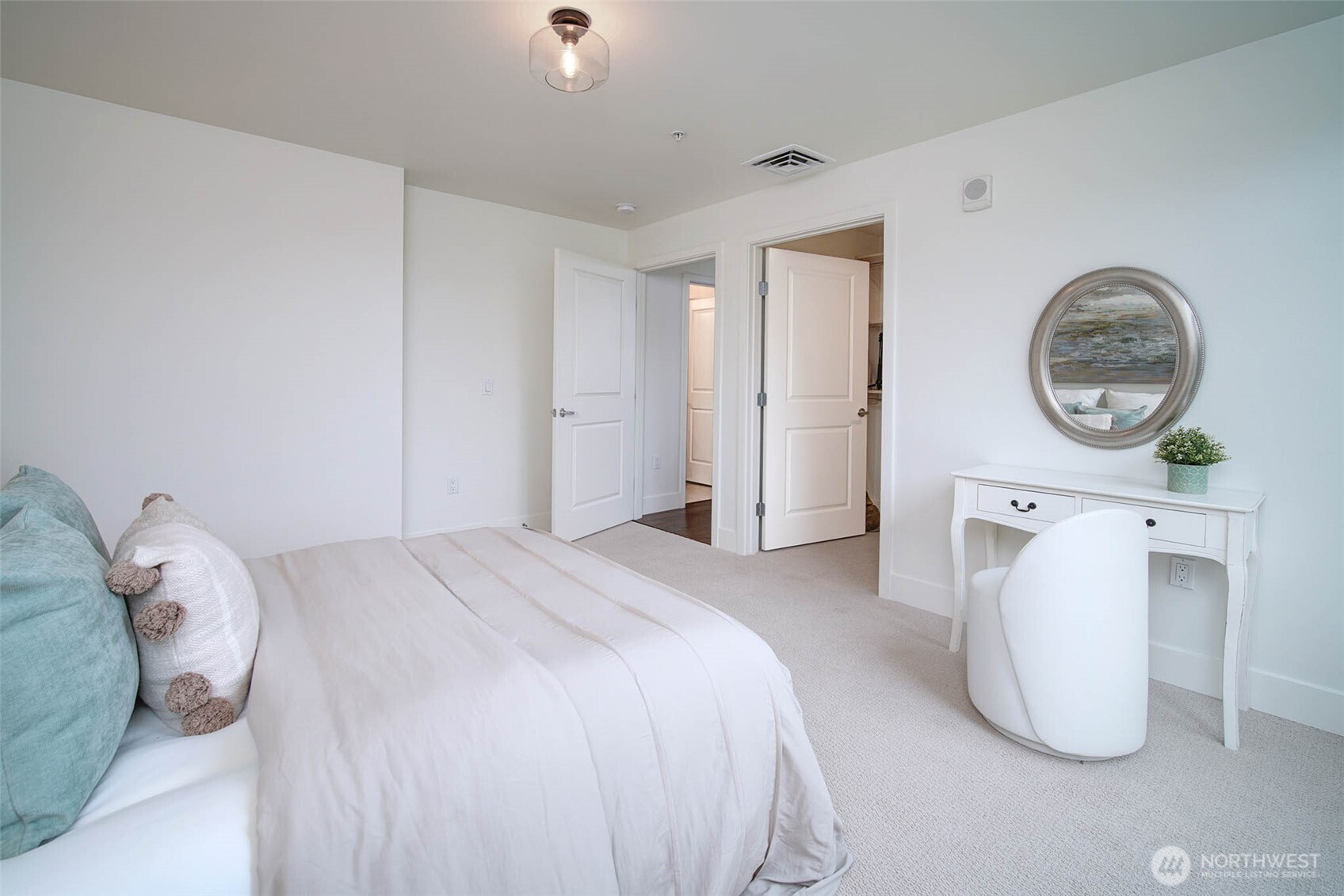 50 PINE STREET Unit: 401
