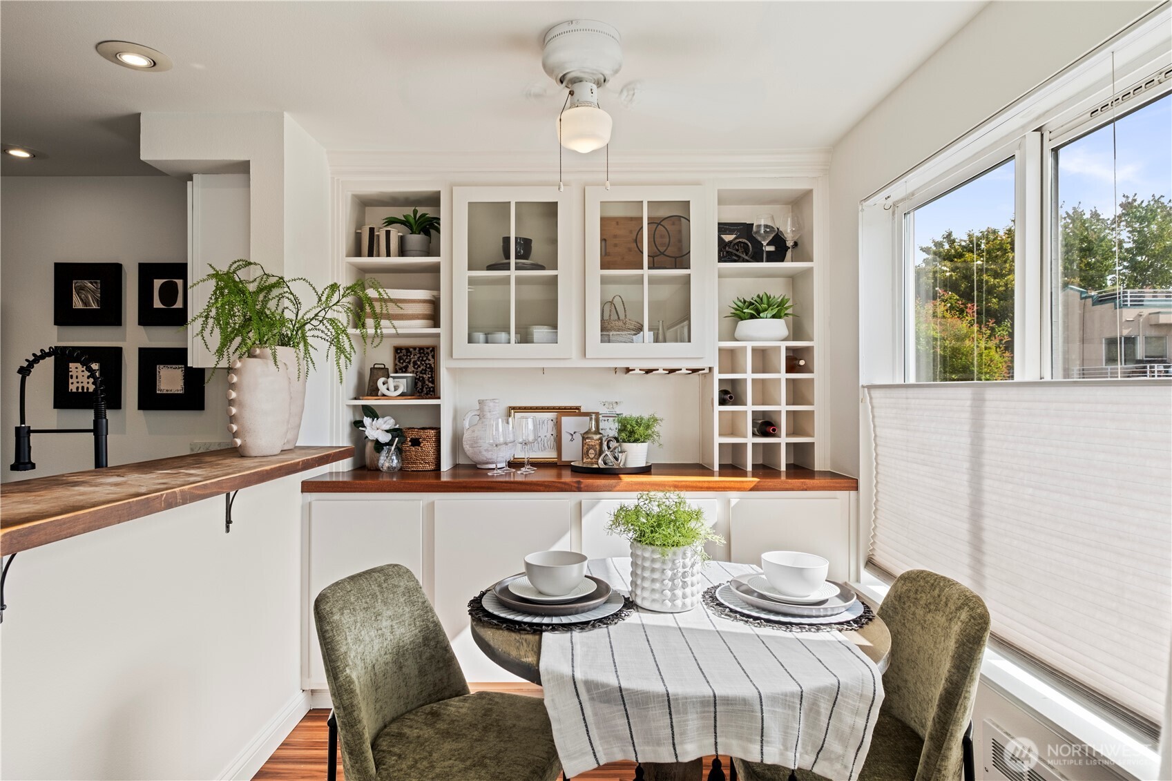 3648 Whitman Avenue N Unit: C101