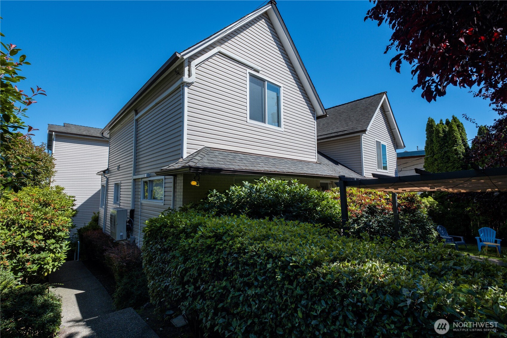 3648 Whitman Avenue N Unit: C101